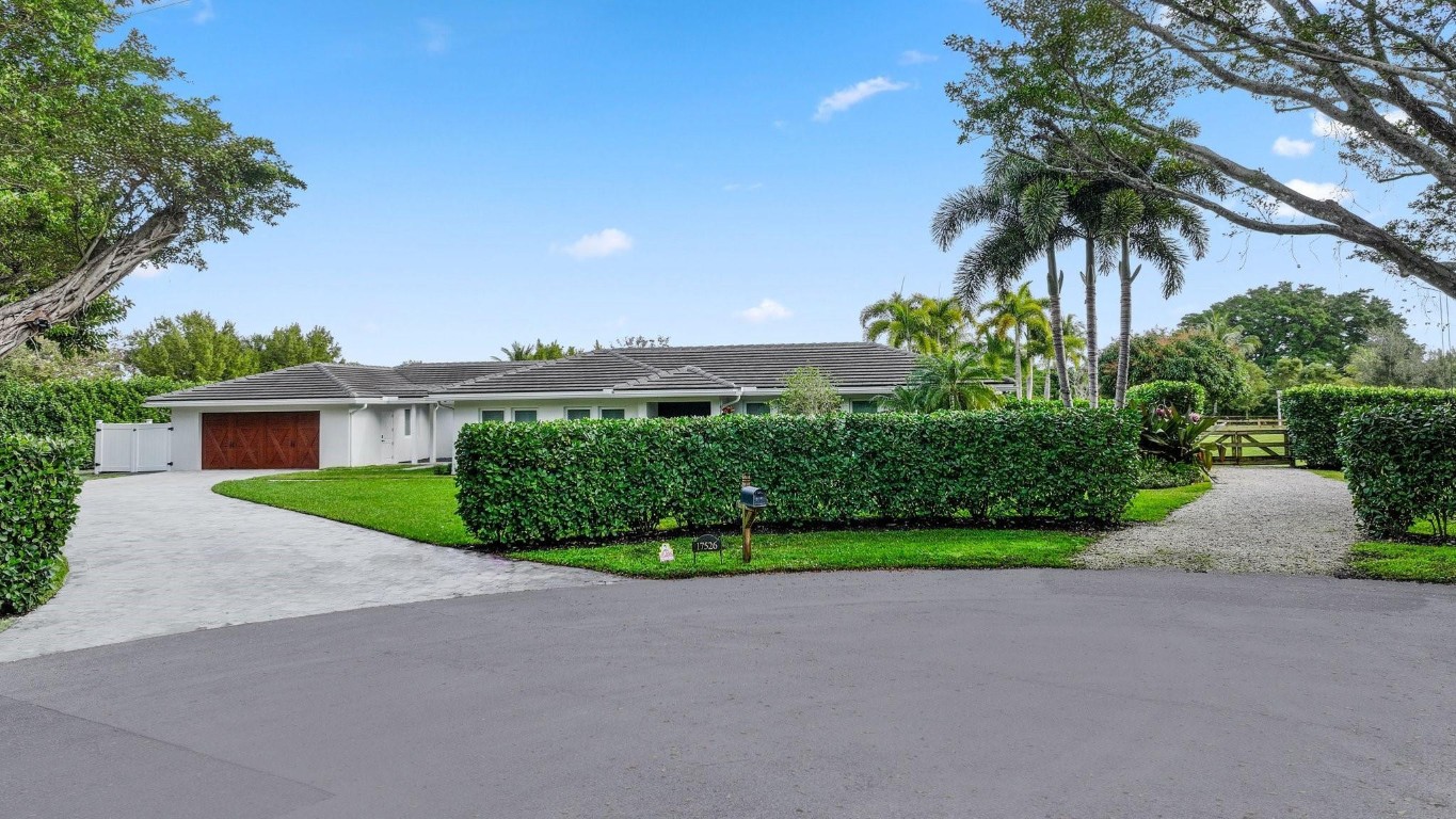 17526 Wagon Wheel Dr