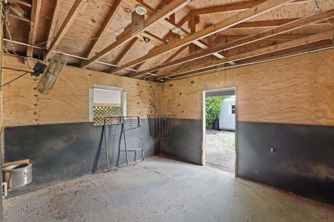 17526 Wagon Wheel Dr