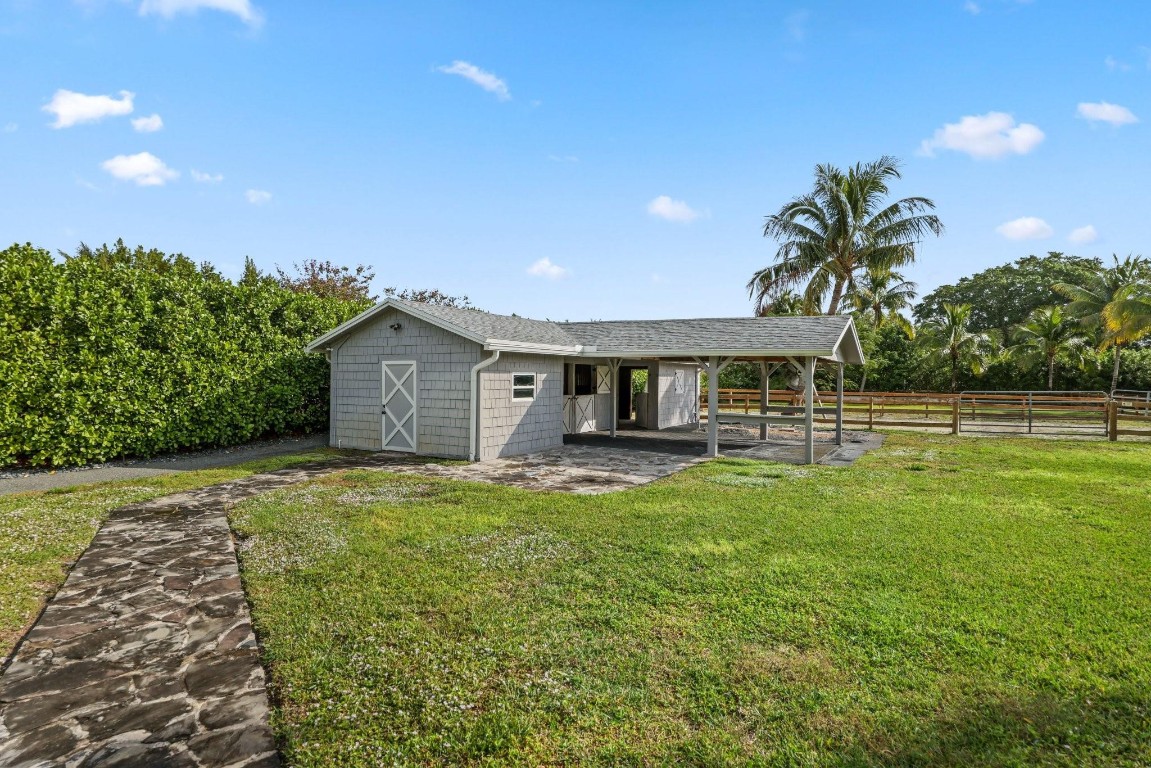 17526 Wagon Wheel Dr