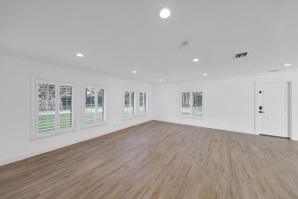 17526 Wagon Wheel Dr