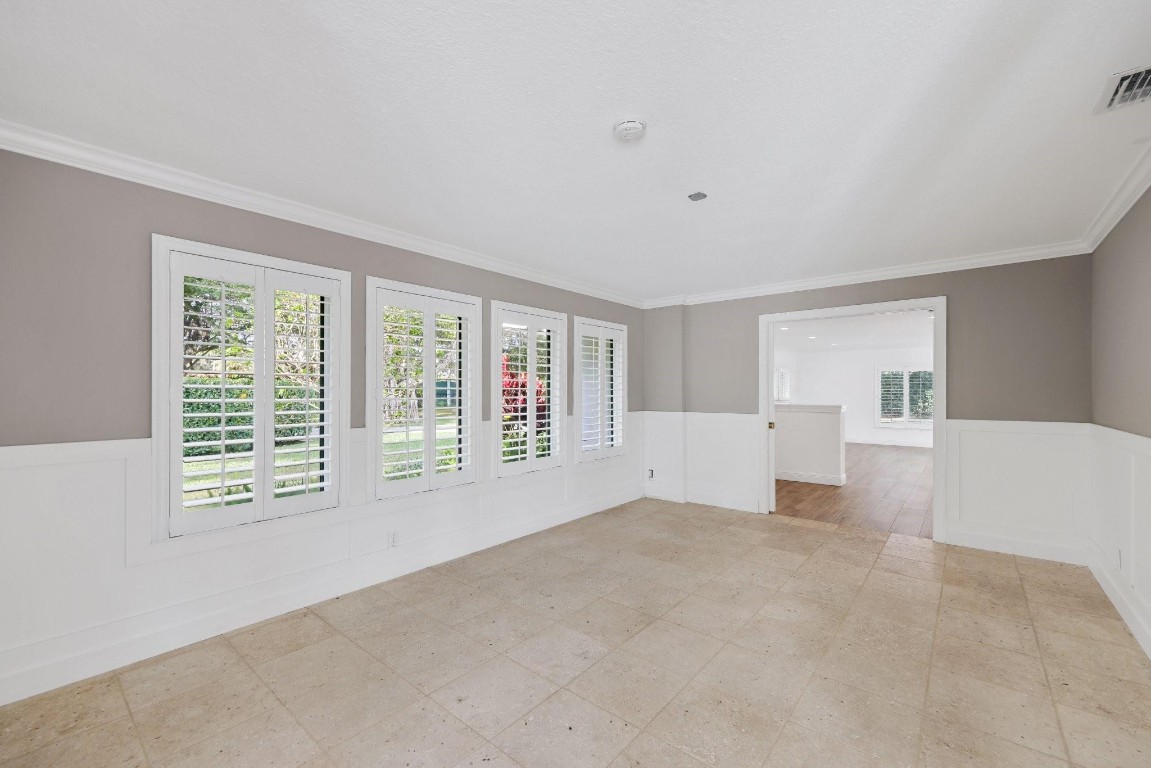 17526 Wagon Wheel Dr