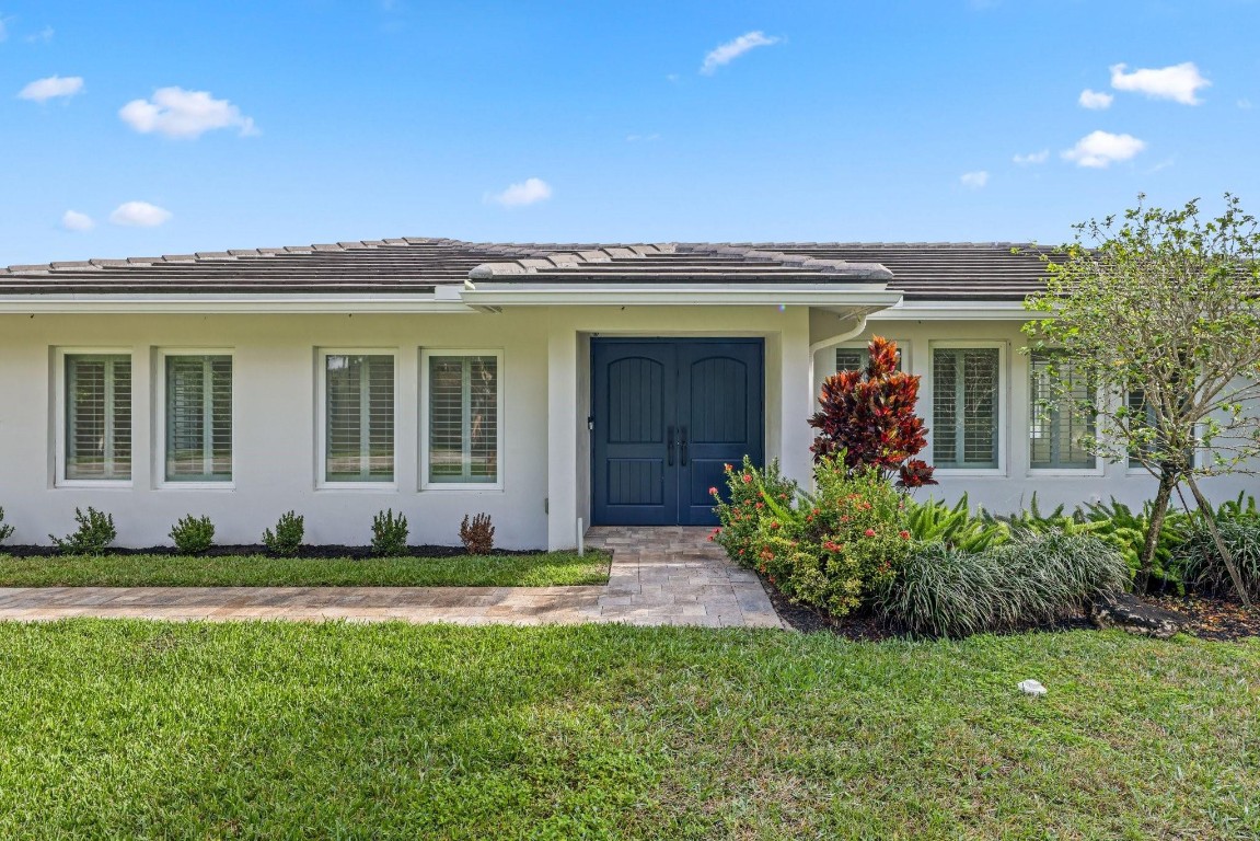 17526 Wagon Wheel Dr