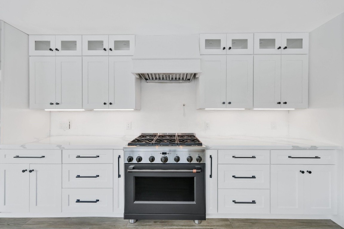 17526 Wagon Wheel Dr