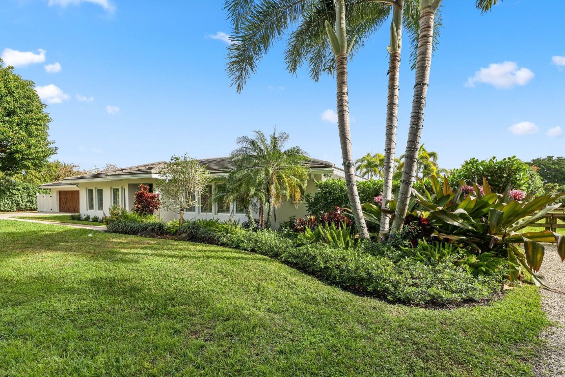 17526 Wagon Wheel Dr