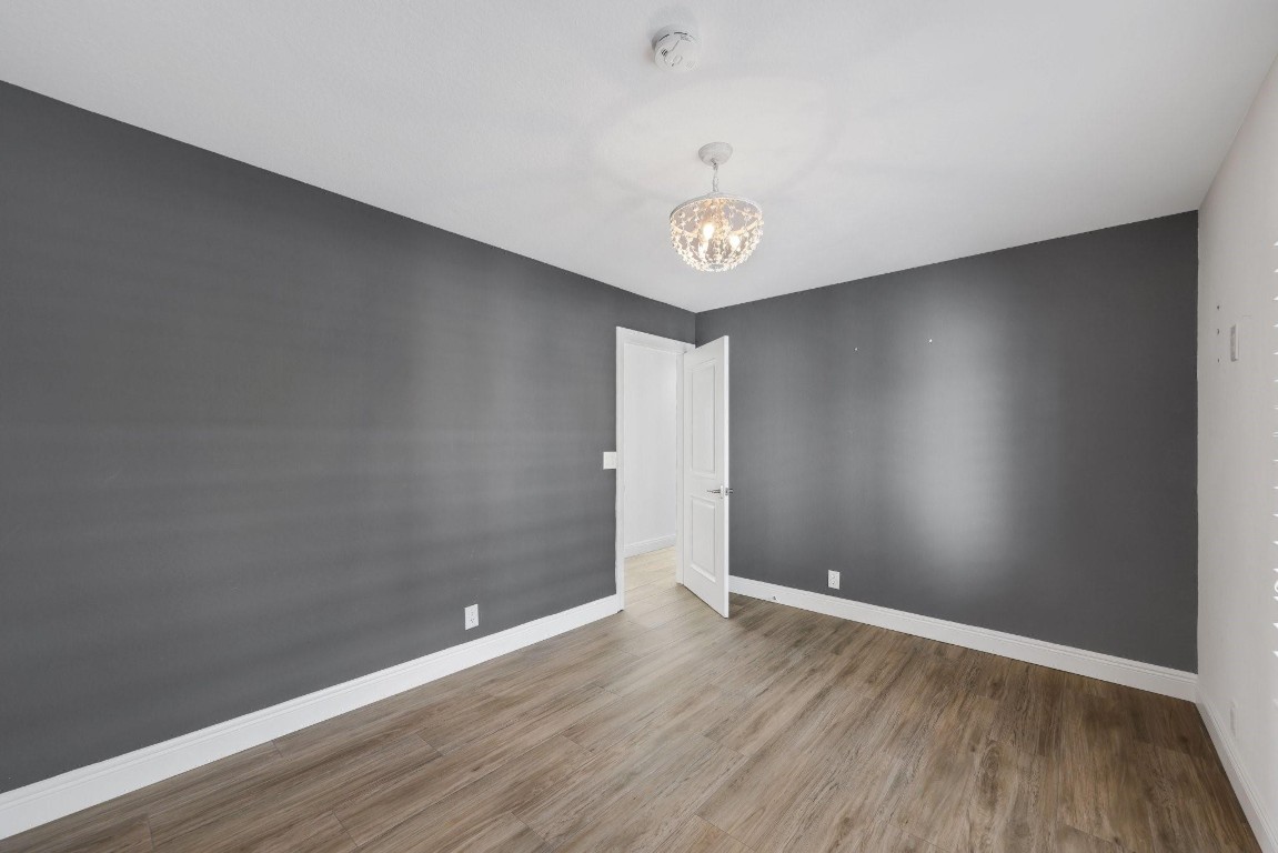 17526 Wagon Wheel Dr