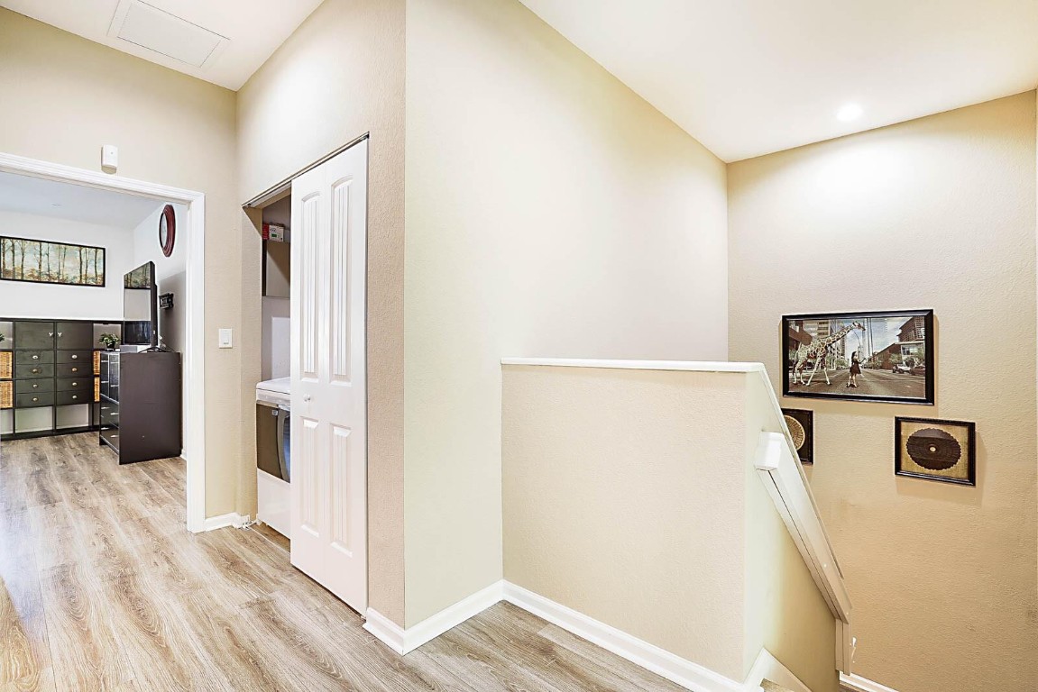 143 SW 7th St 143
