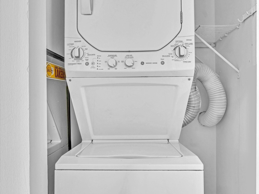 815 W Boynton Beach Boulevard 6-202, Boynton Beach Unit: 6-202