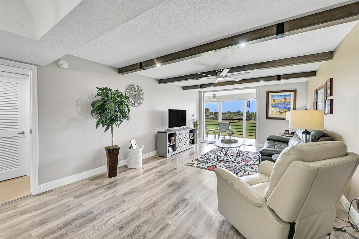 23249 Barwood Lane 303, Boca Raton Unit: 303