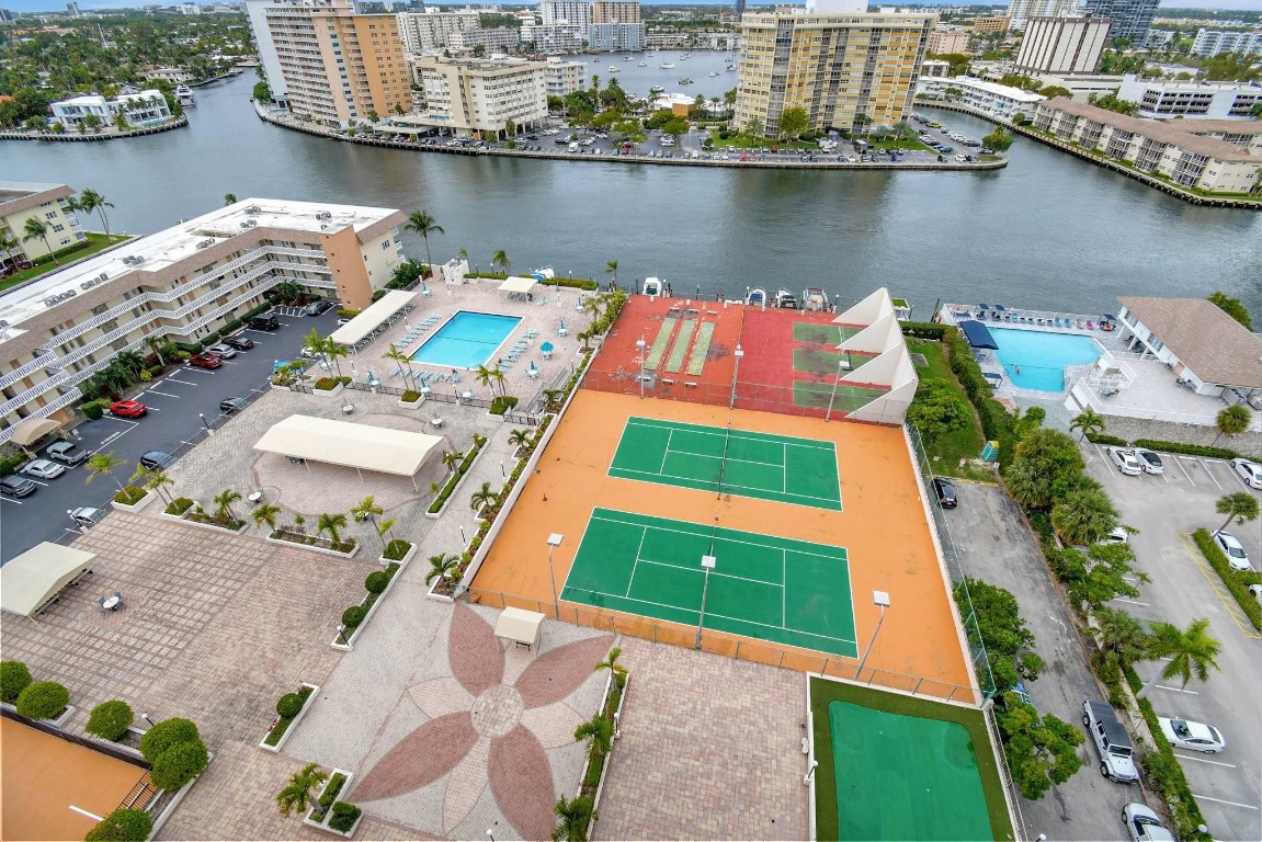 1865 S Ocean Dr 17I