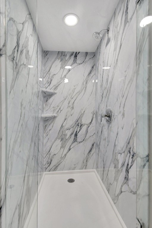 1865 S Ocean Dr 17I