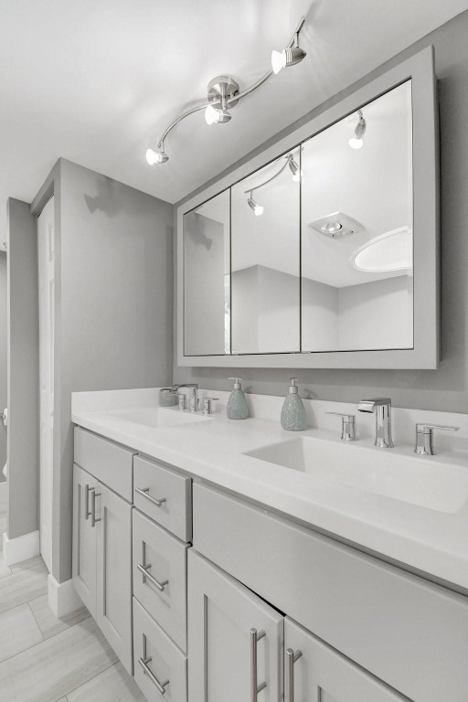 1865 S Ocean Dr 17I