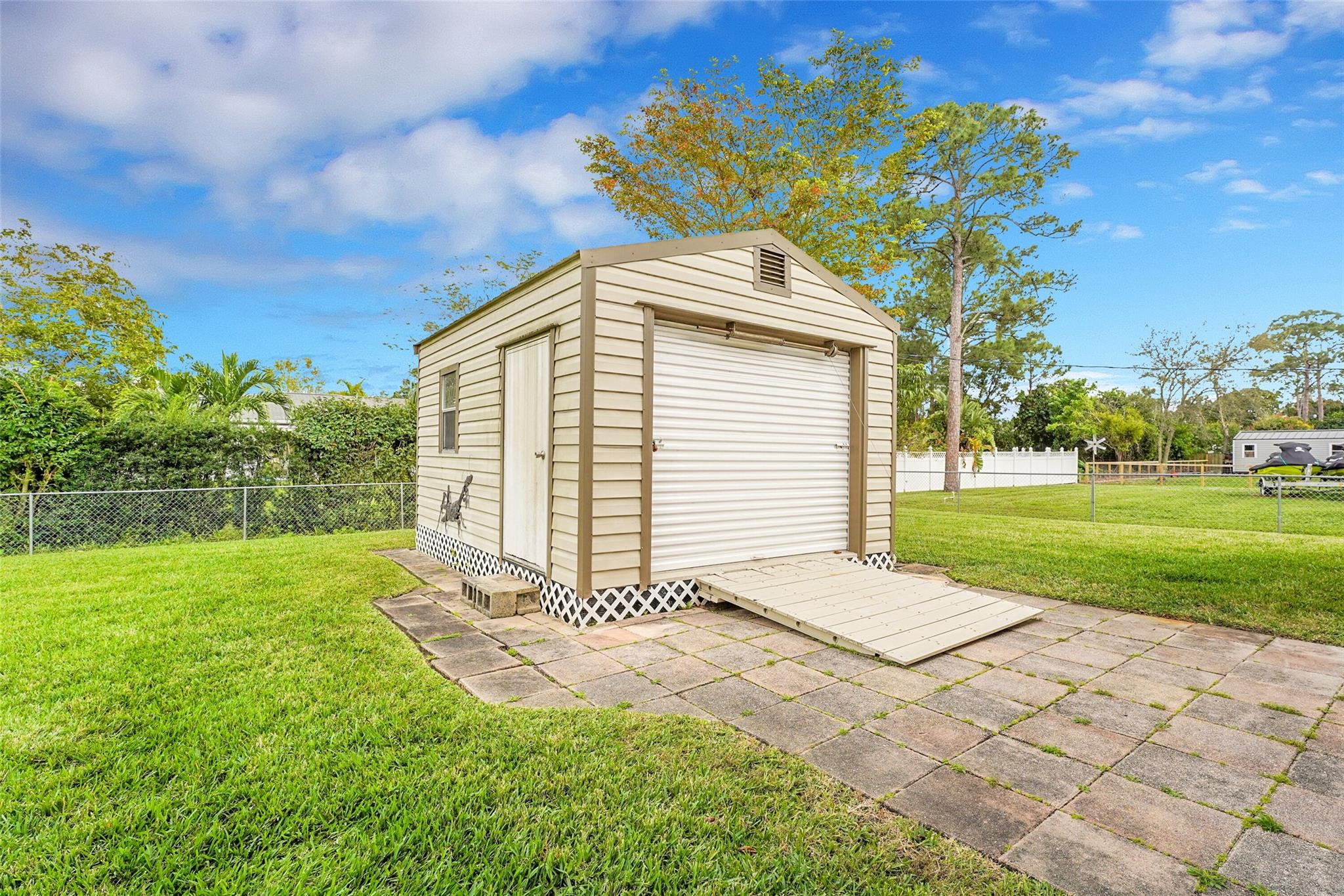 581 NW Colonial Street, Port St. Lucie