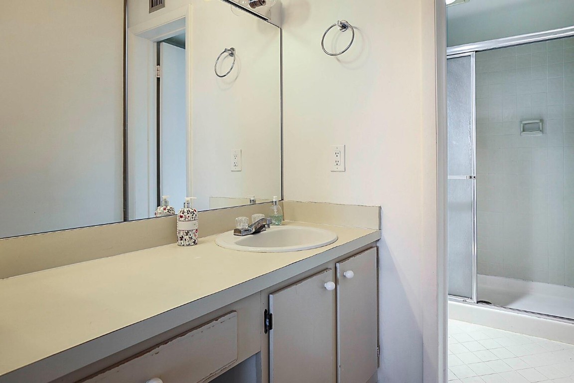 3000 NW 42nd Avenue B508