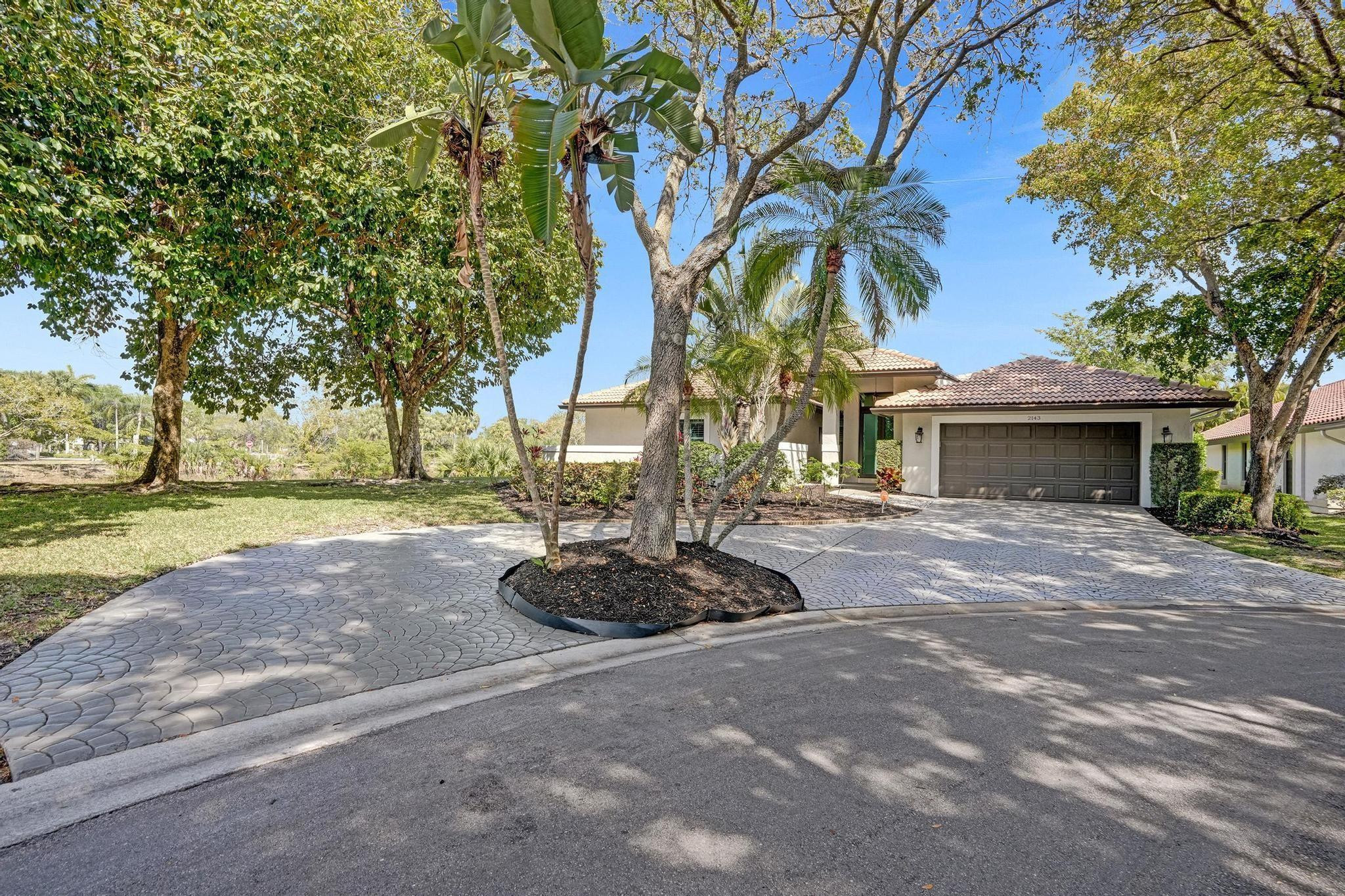 2143 Oakland Hills Way