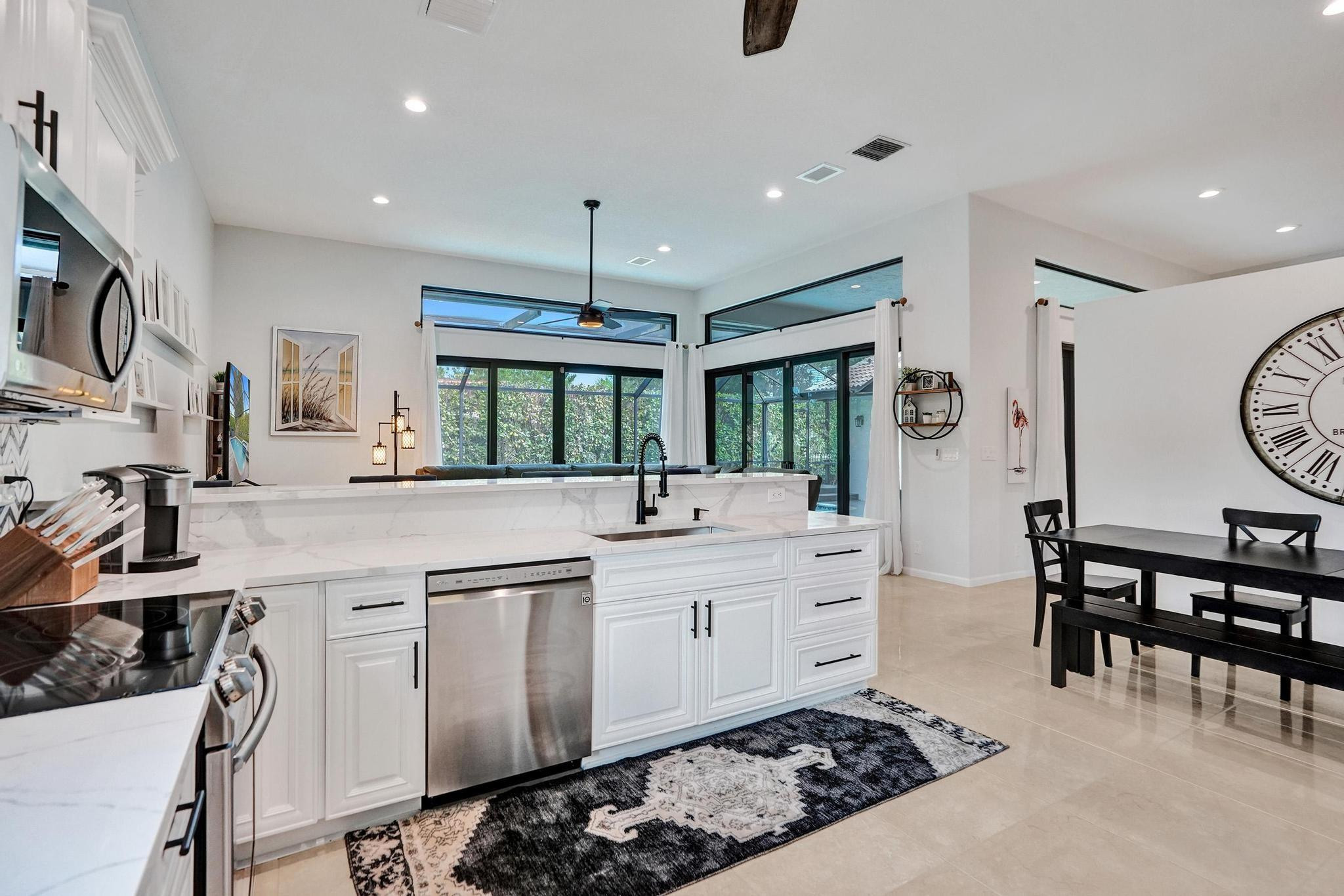 2143 Oakland Hills Way