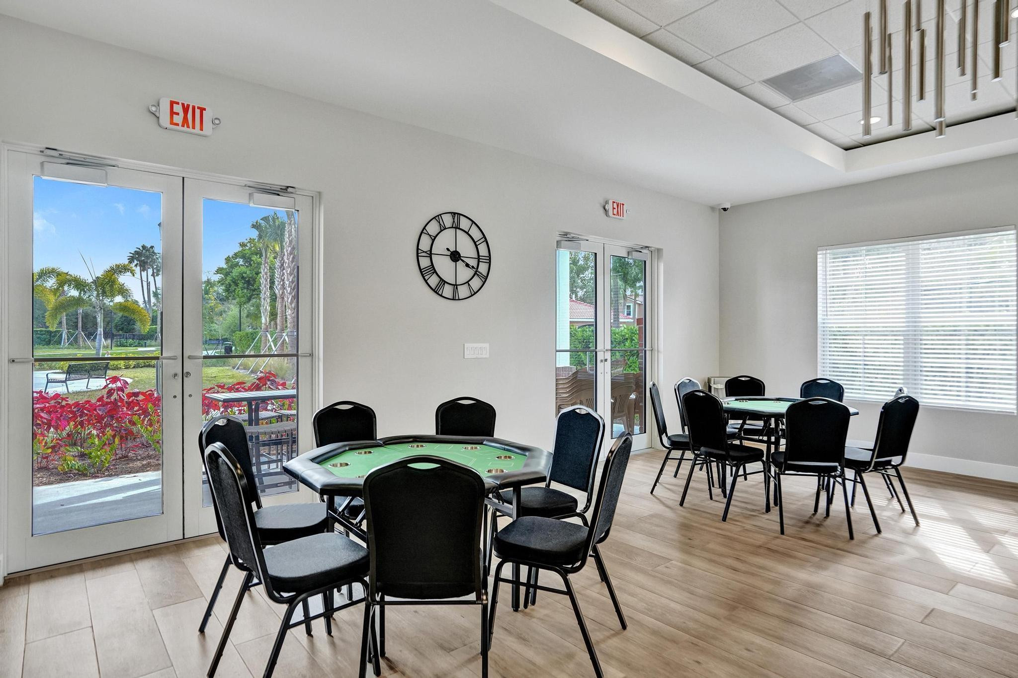 2143 Oakland Hills Way