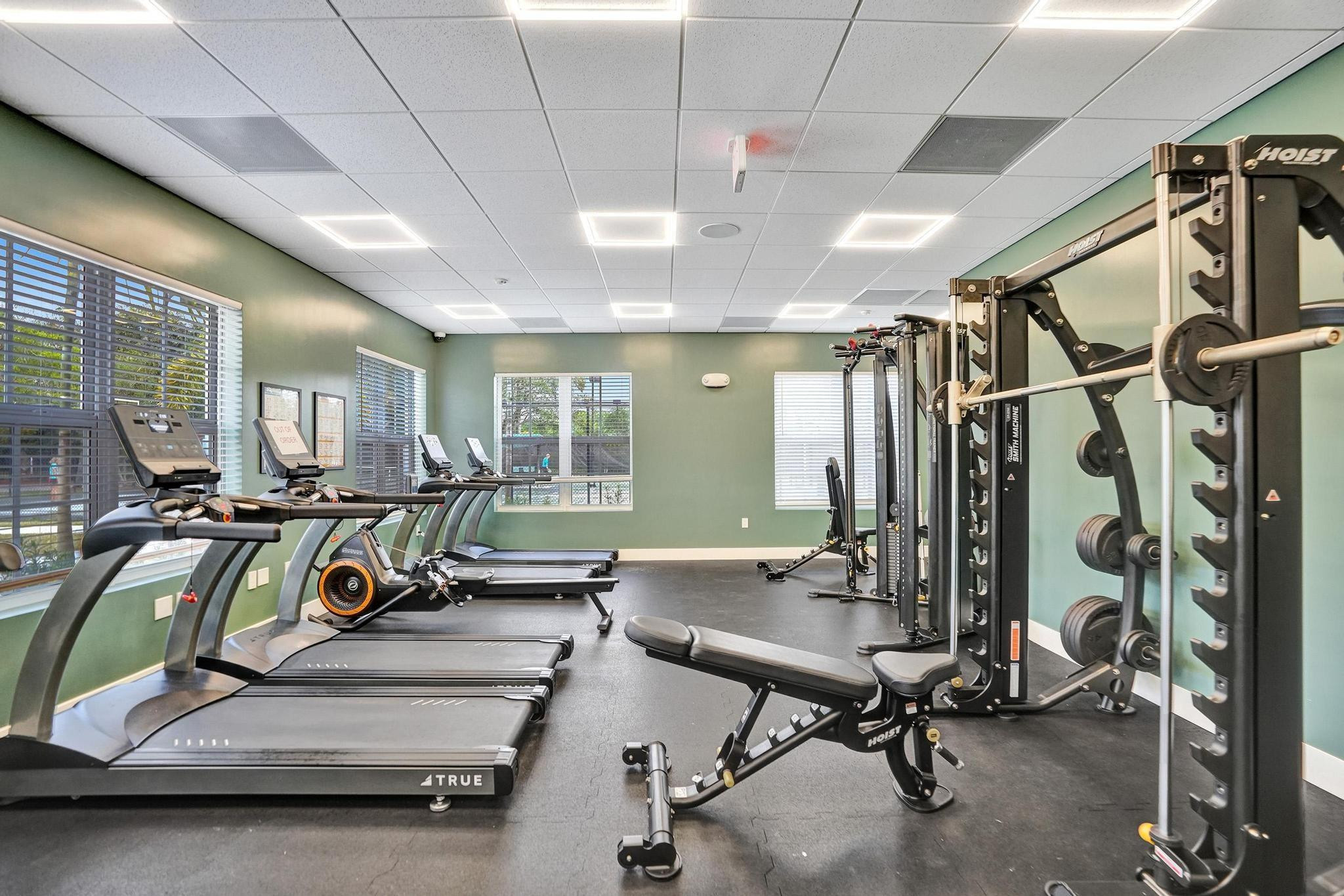 2143 Oakland Hills Way