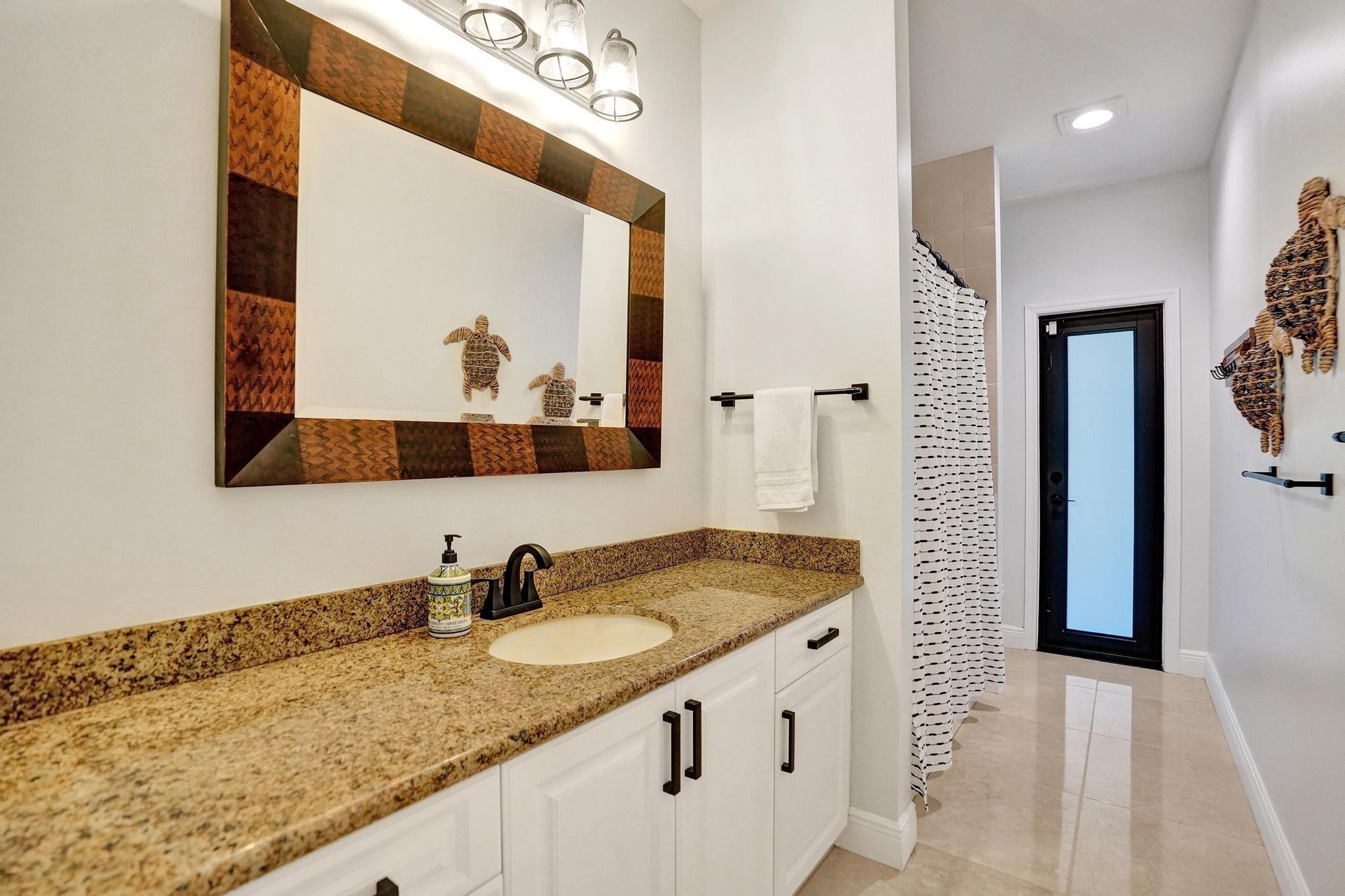 2143 Oakland Hills Way