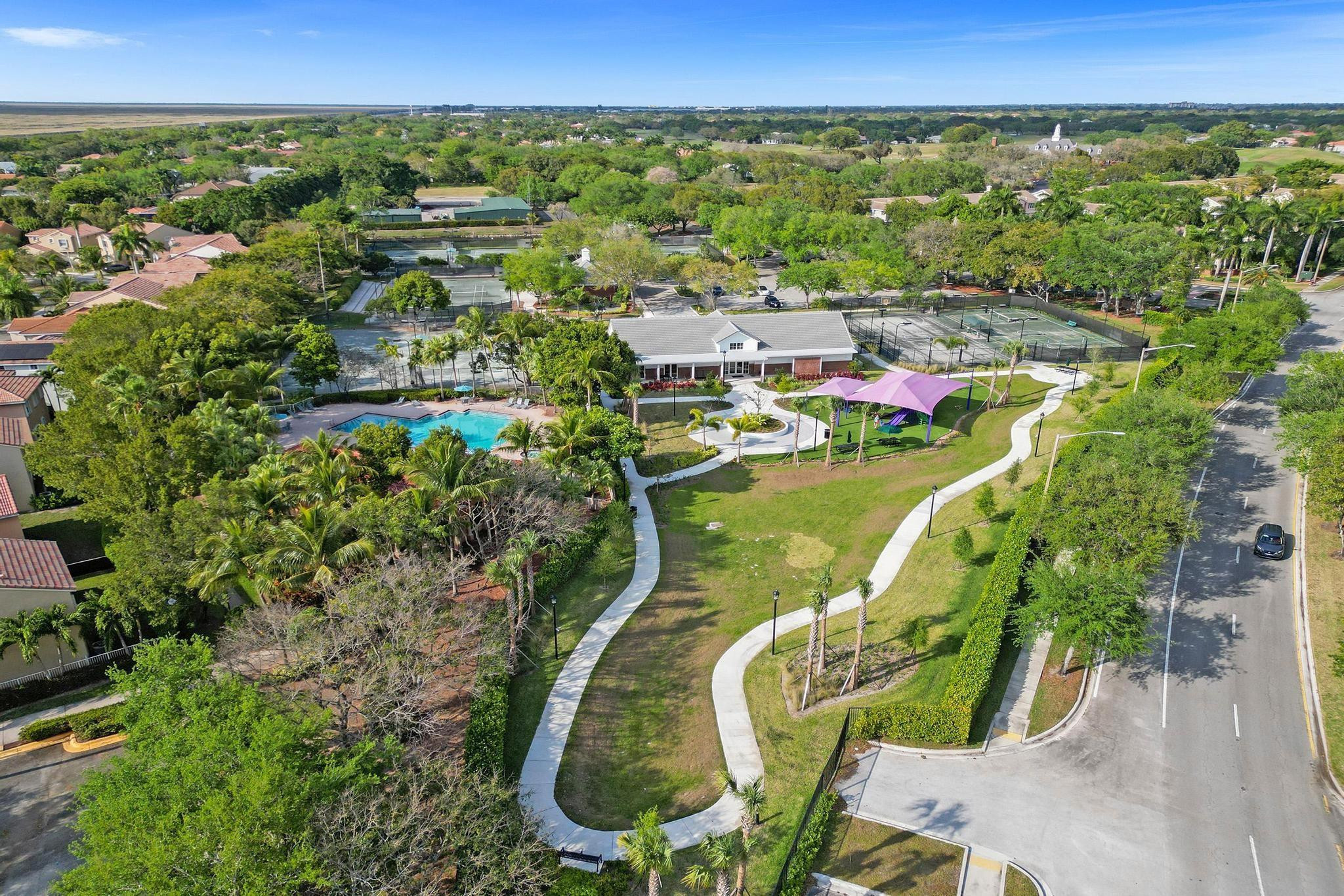 2143 Oakland Hills Way