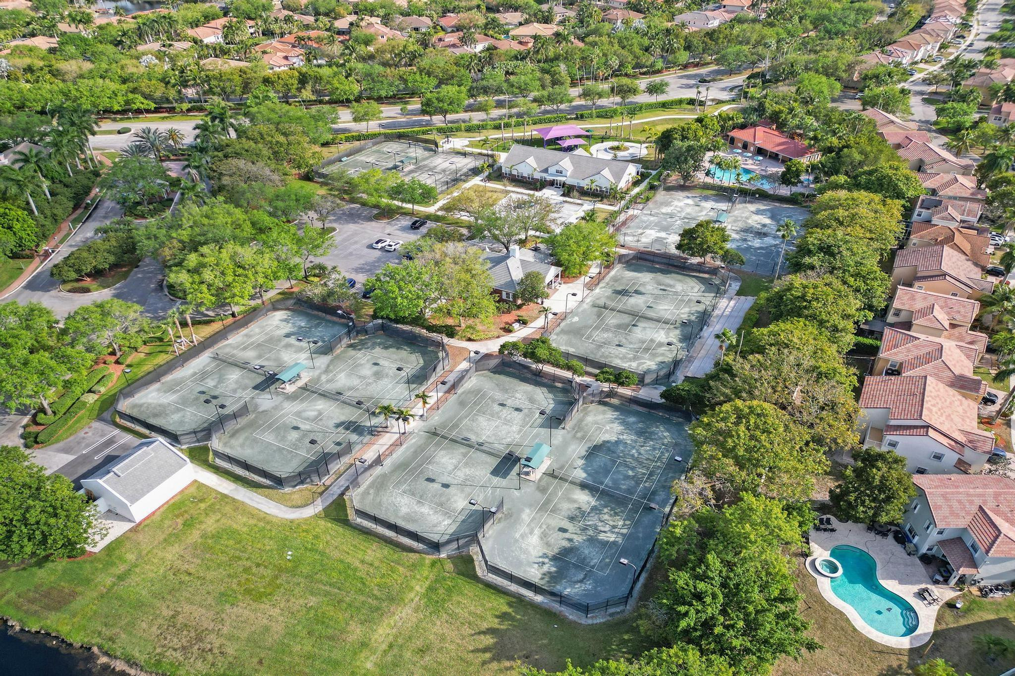 2143 Oakland Hills Way