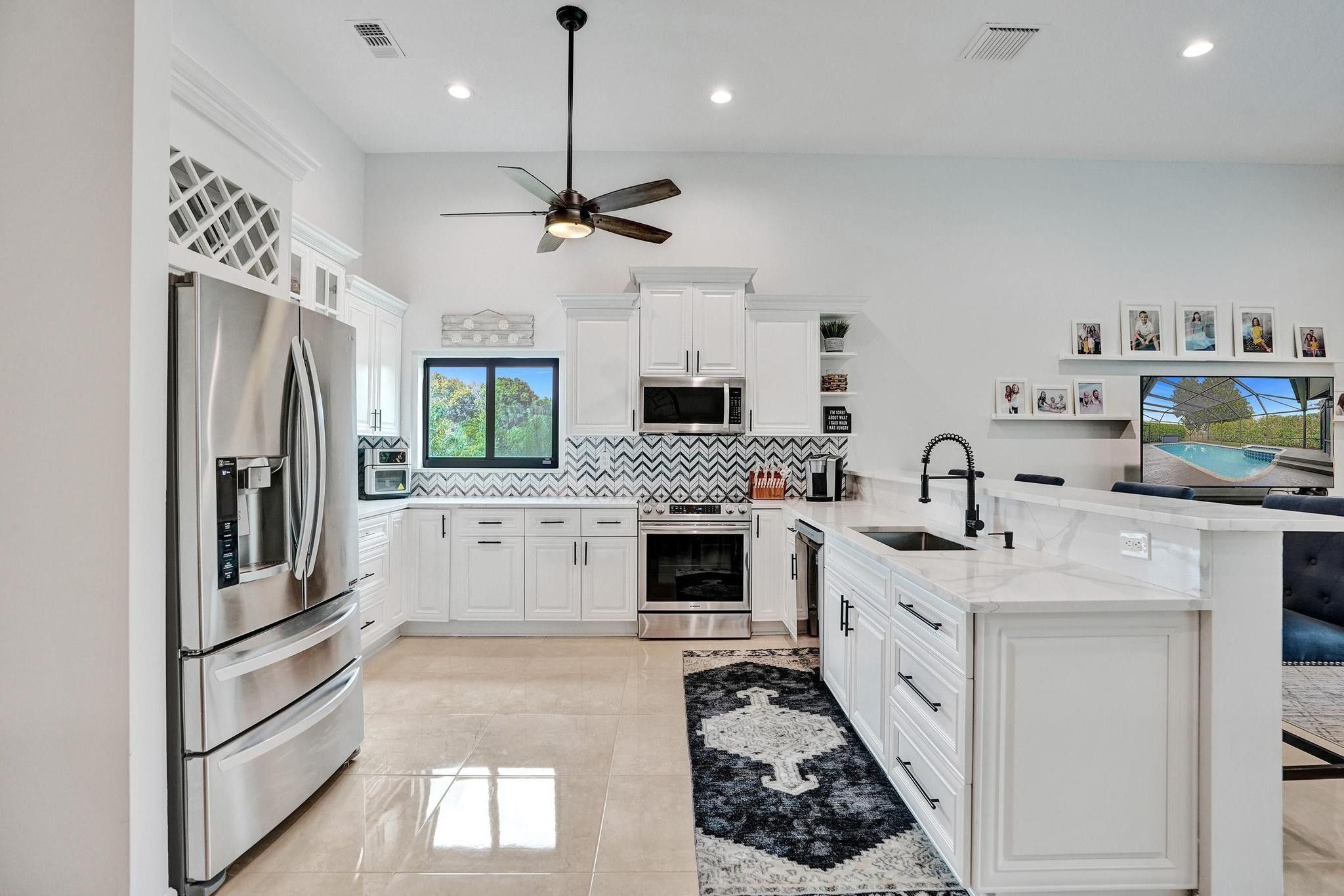 2143 Oakland Hills Way