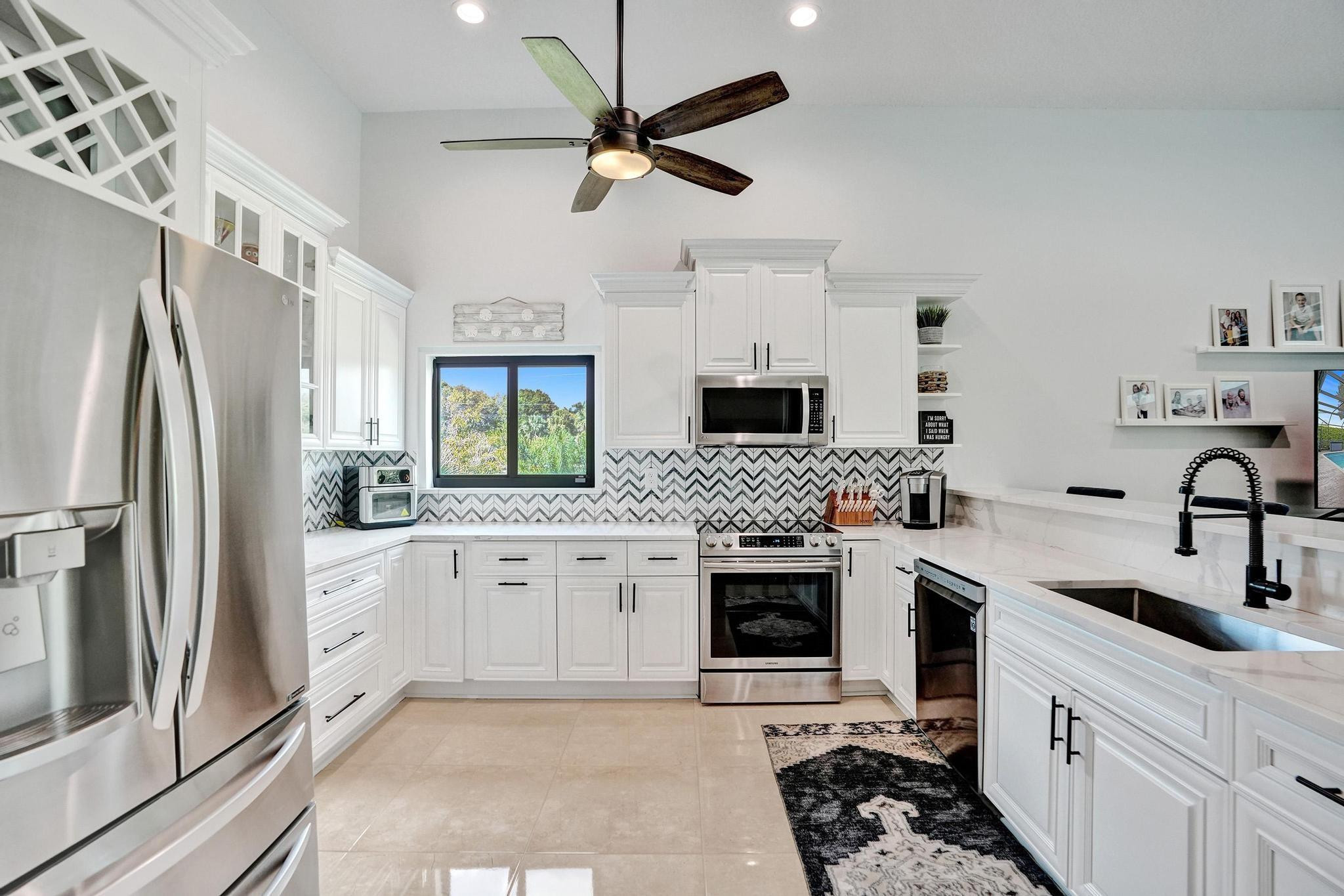 2143 Oakland Hills Way