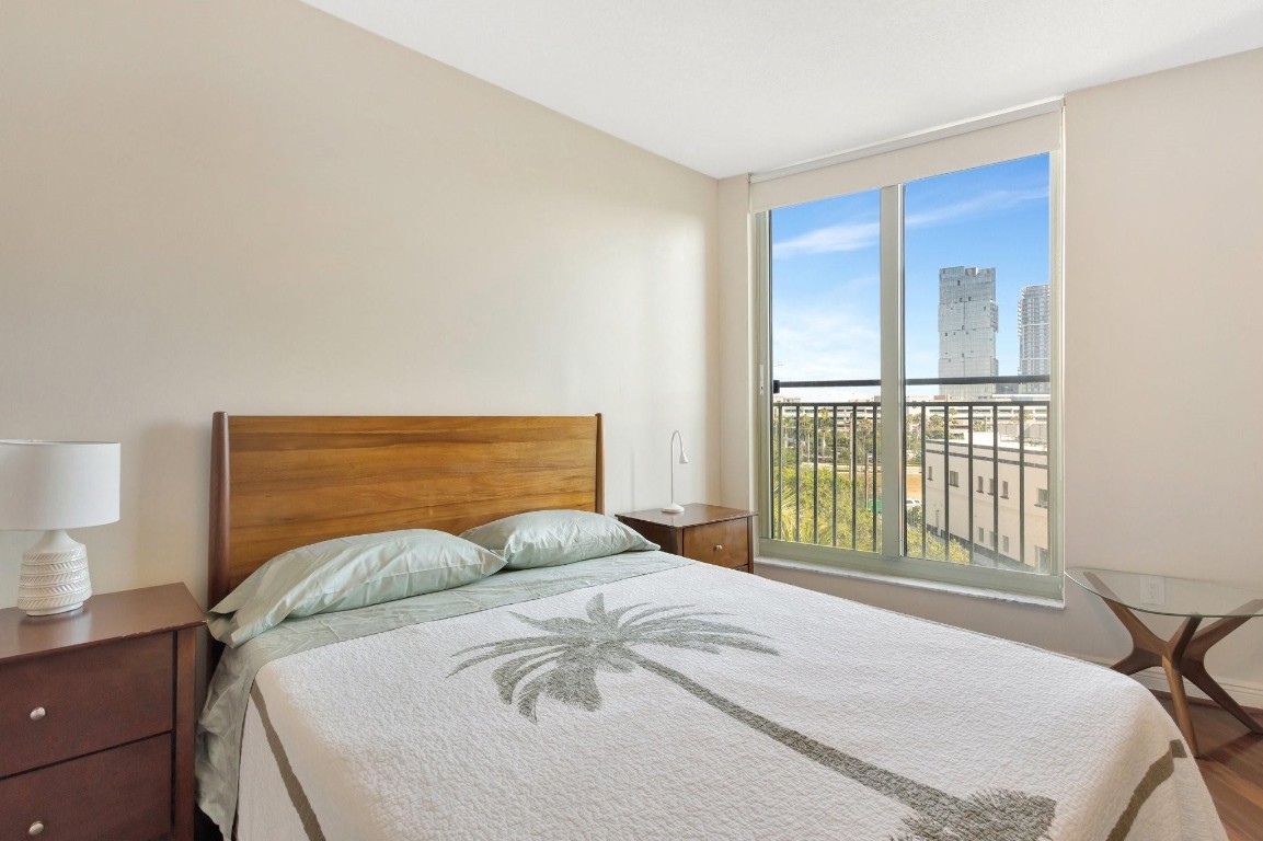610 Clematis St 412