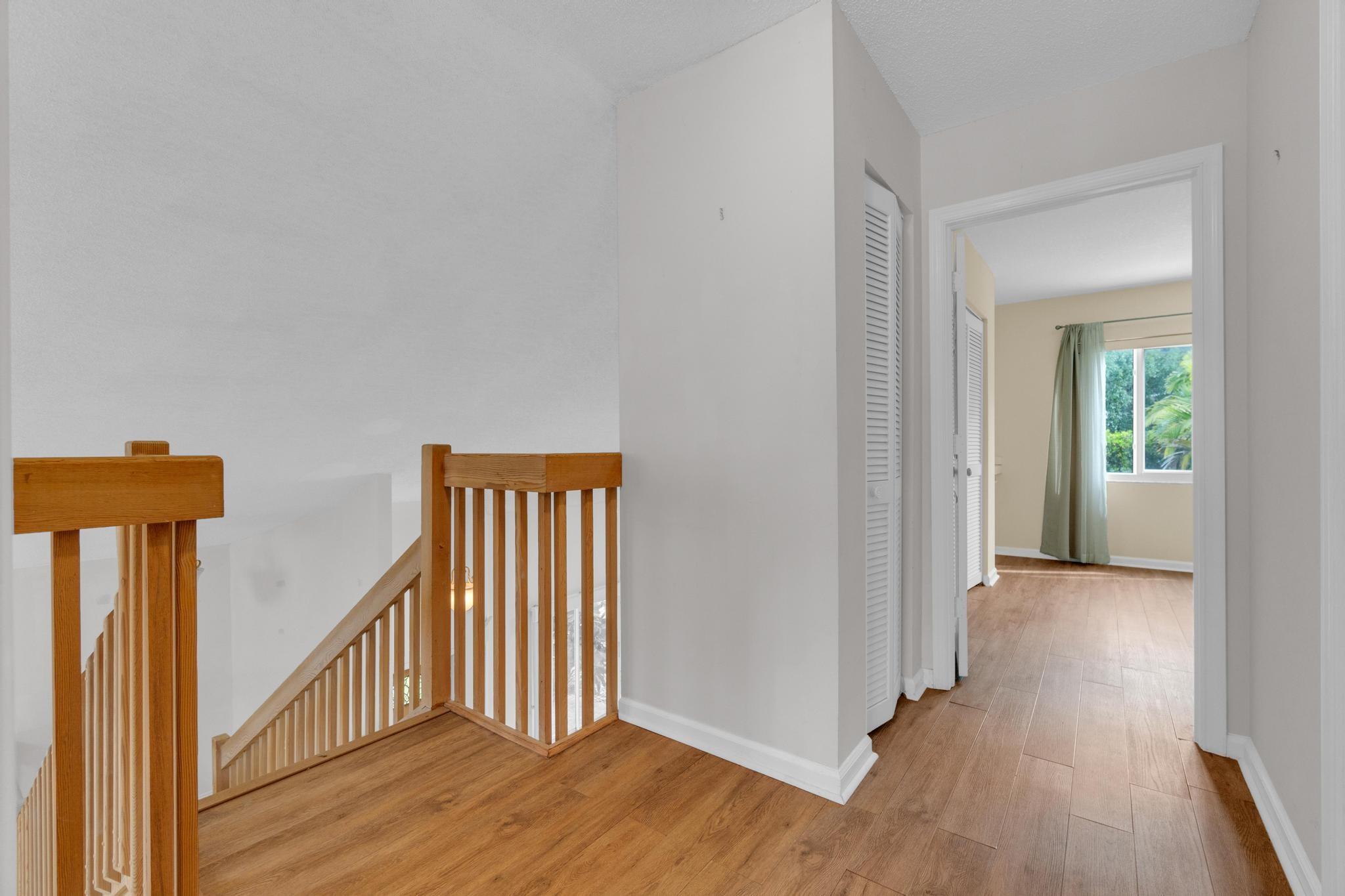 221 Pelican Way