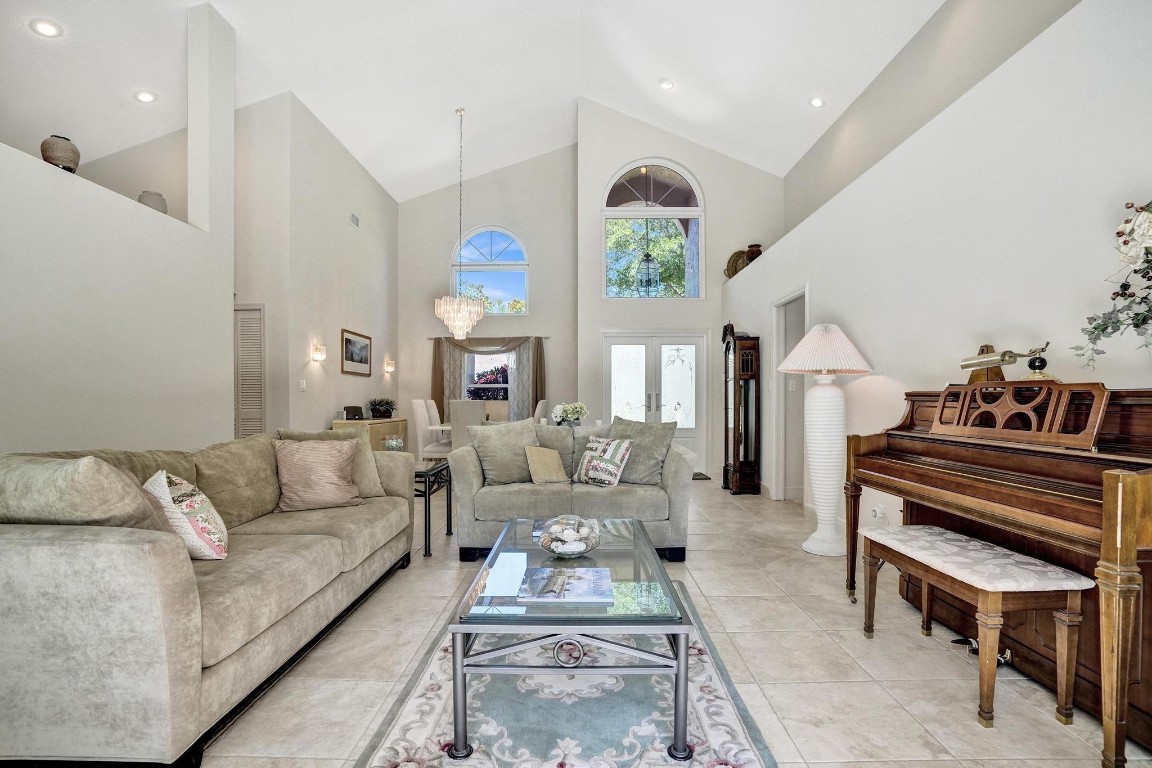 8580 NW 52nd Pl