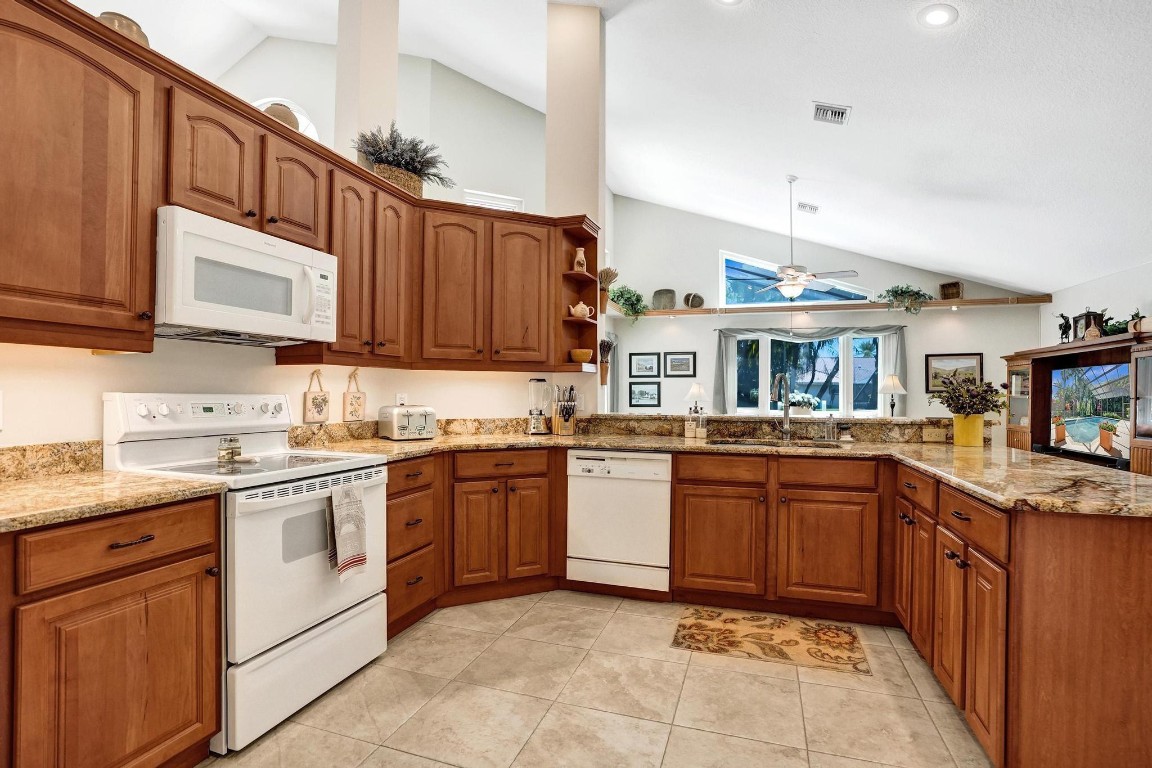 8580 NW 52nd Pl