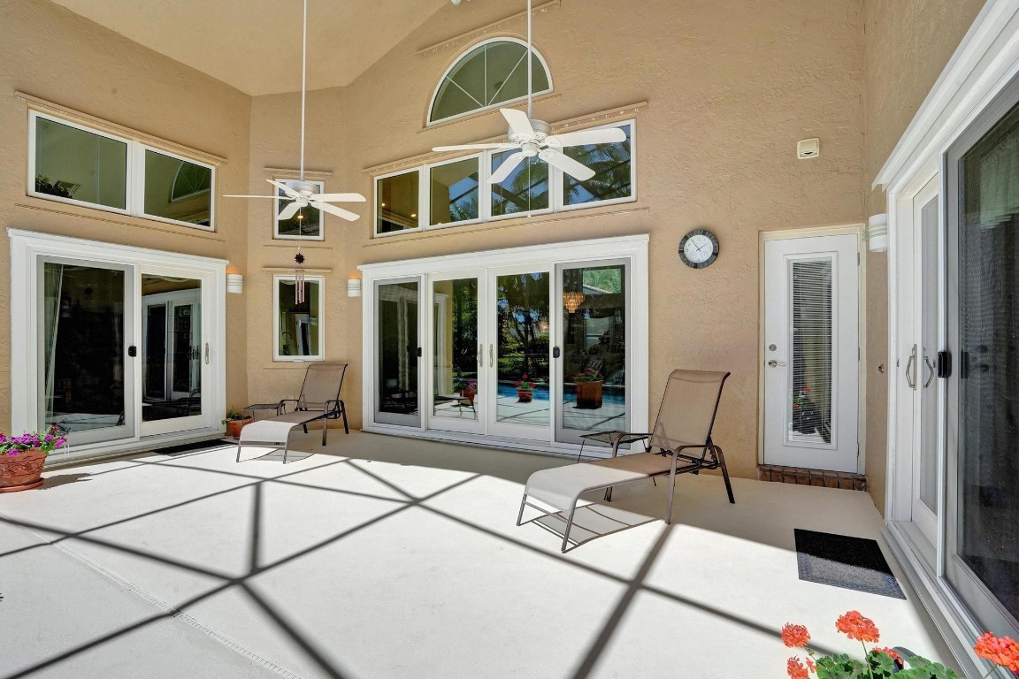 8580 NW 52nd Pl