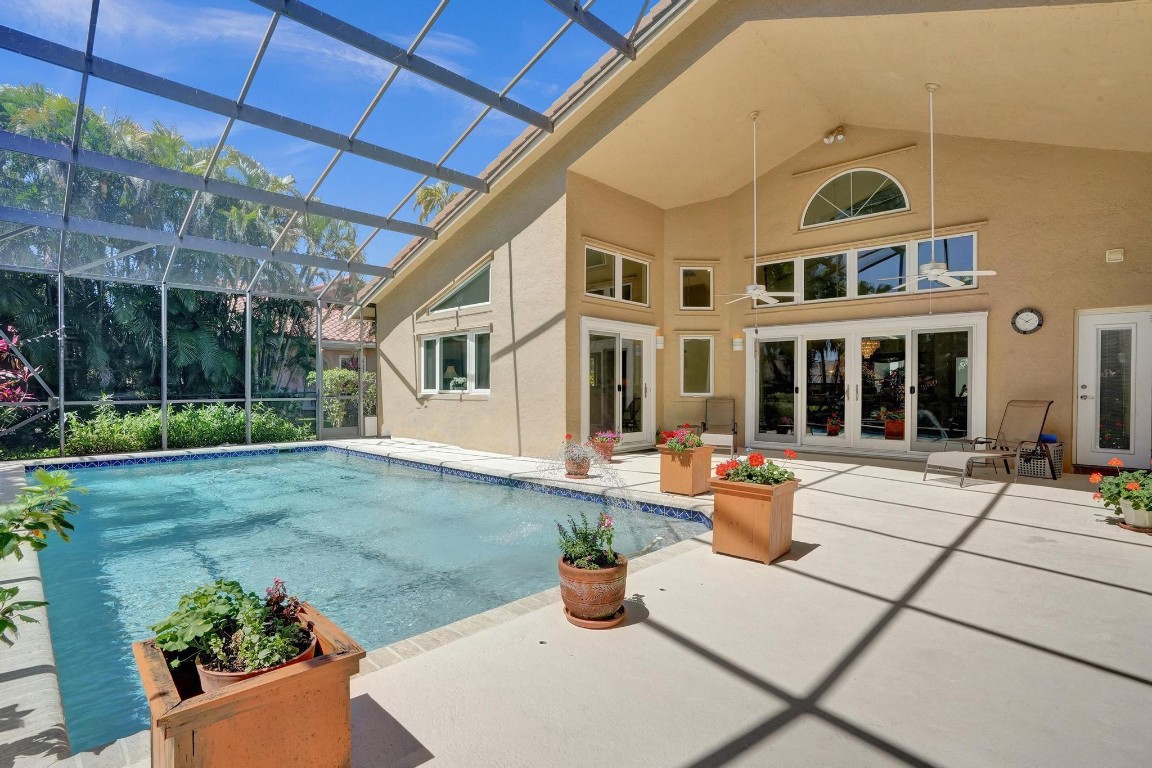 8580 NW 52nd Pl