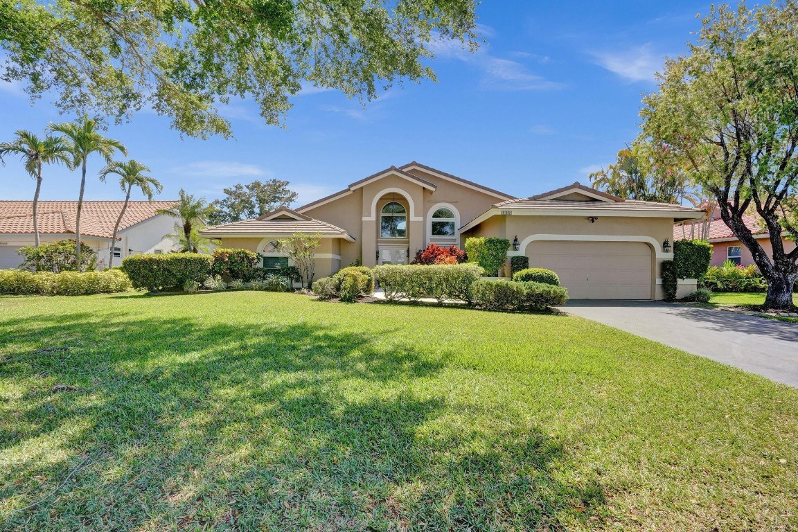 8580 NW 52nd Pl