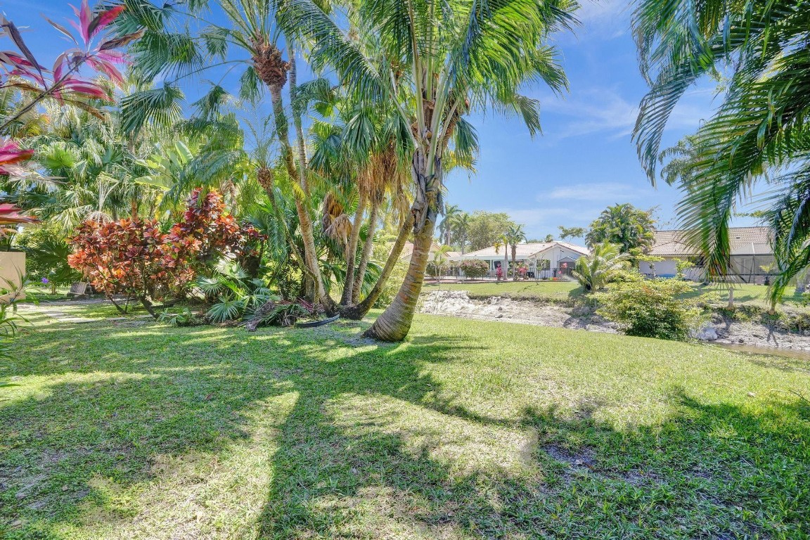 8580 NW 52nd Pl