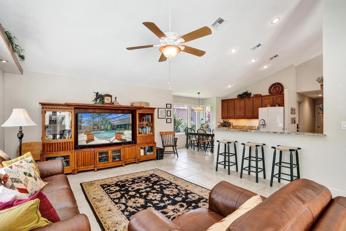 8580 NW 52nd Pl