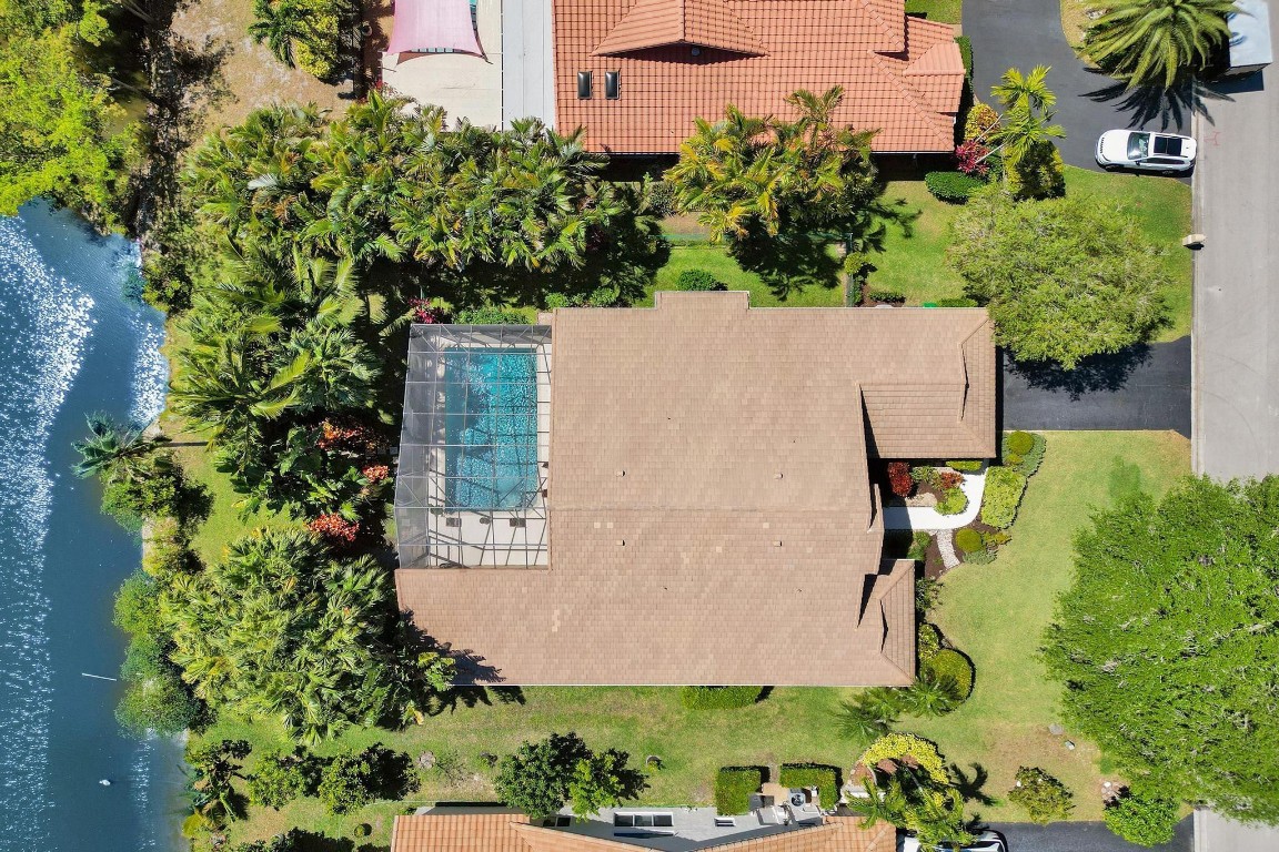 8580 NW 52nd Pl