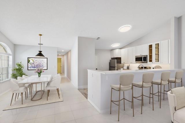 6175 Floral Lakes Dr 6175