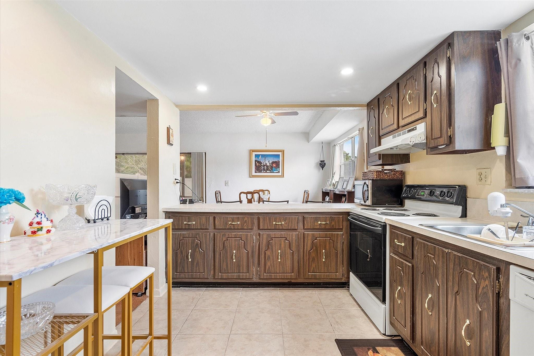 4056 SW 67th Terrace 10