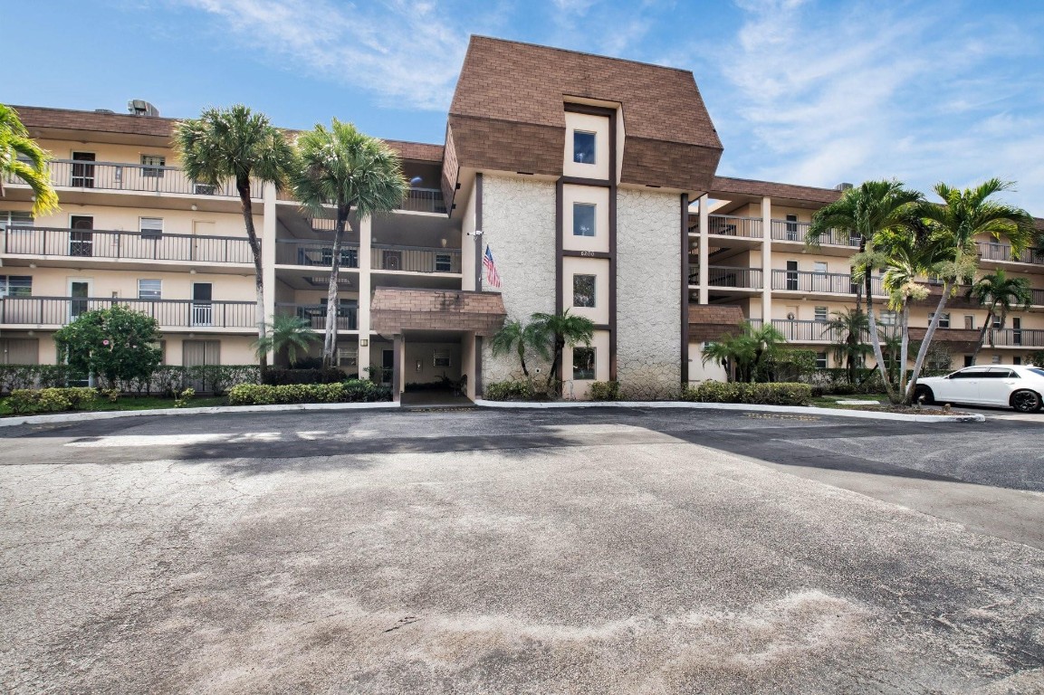 6200 NW 2nd Ave 3120