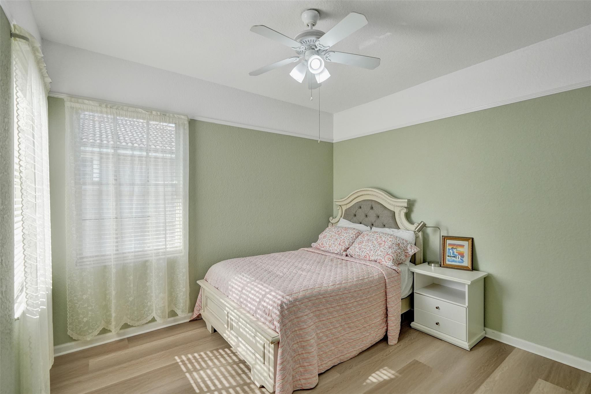 636 NW 127th Ave