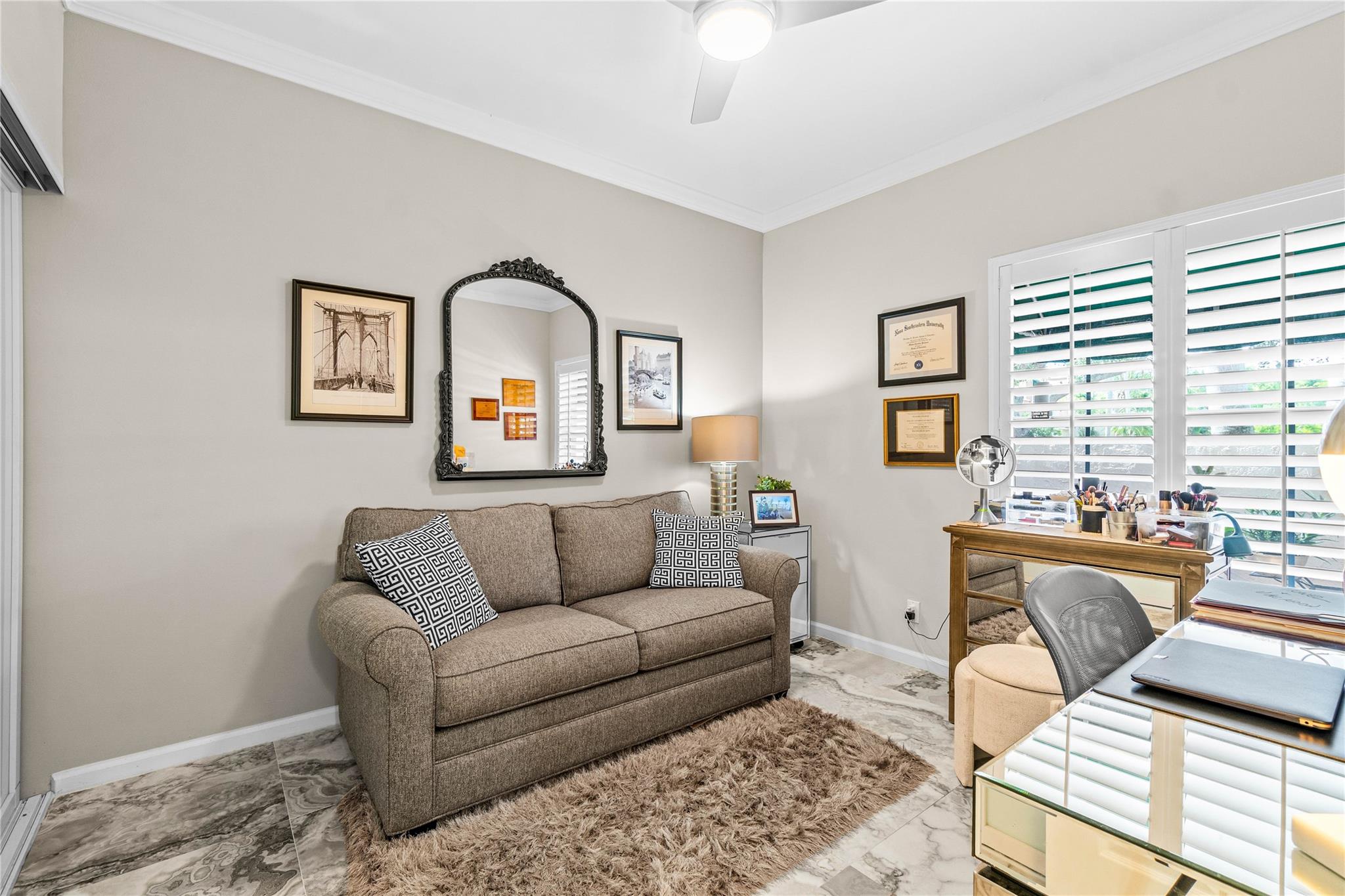 6581 Via Regina 6581