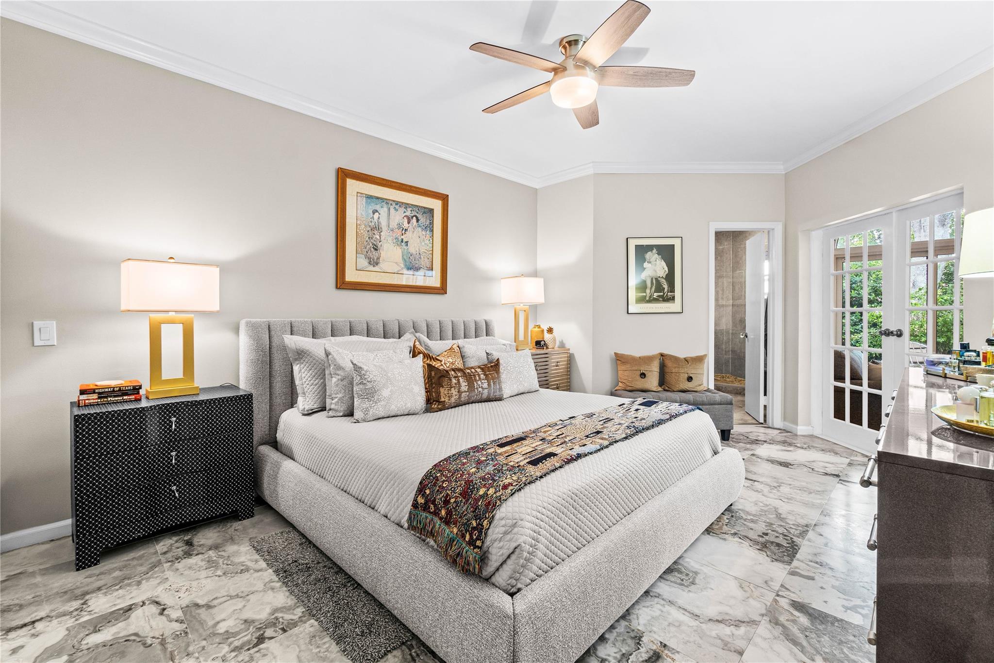 6581 Via Regina 6581