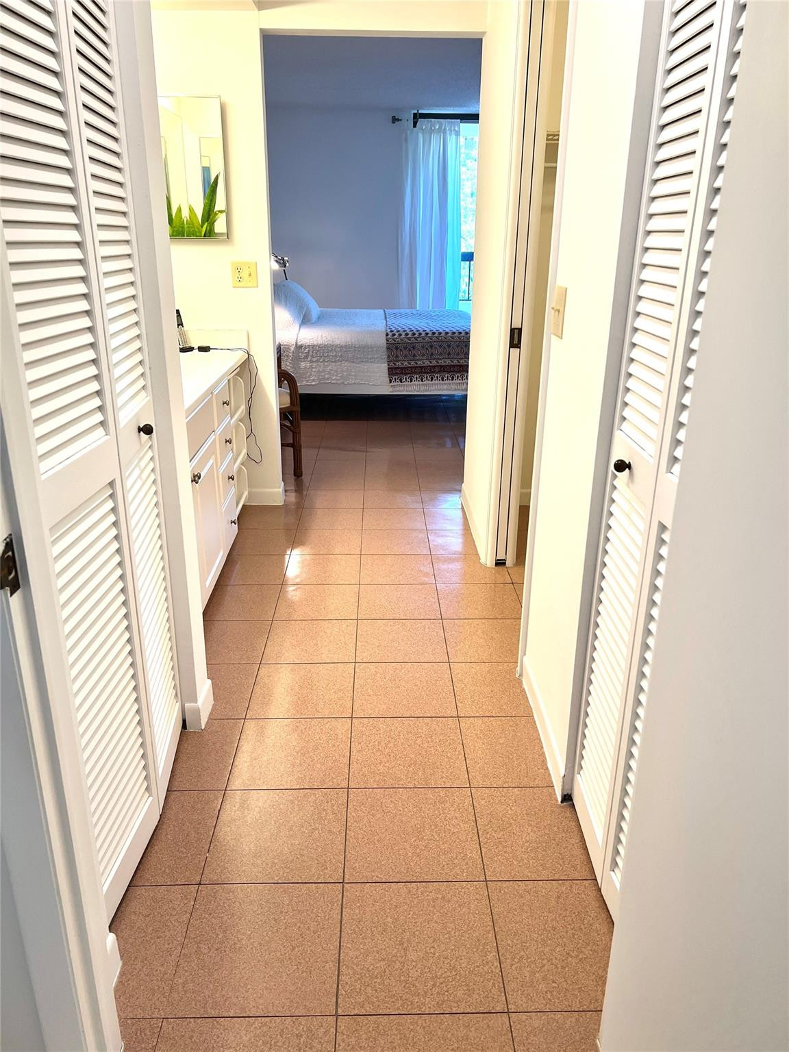 277 N Ocean Boulevard 303, Boca Raton Unit: 303