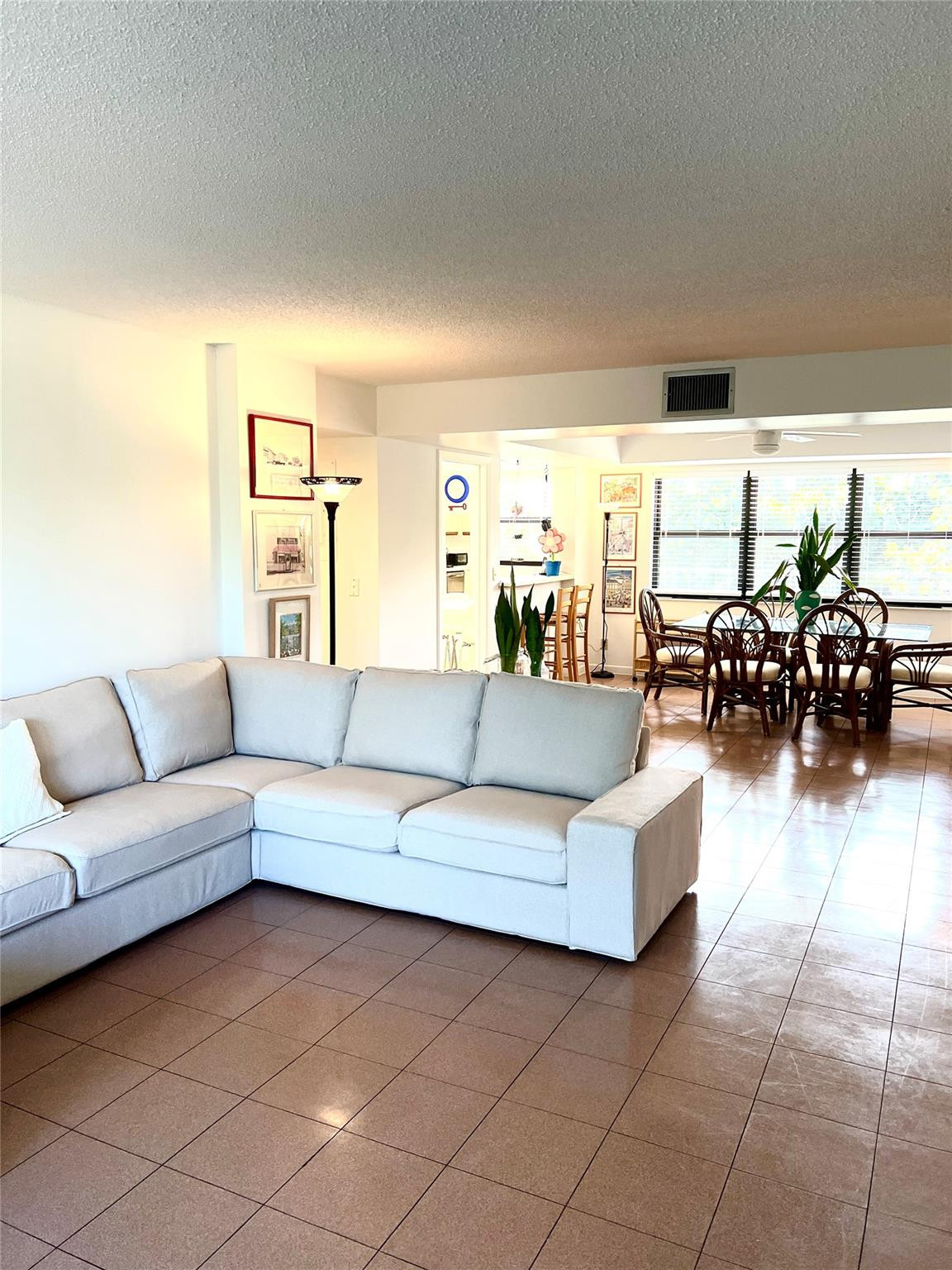 277 N Ocean Boulevard 303, Boca Raton Unit: 303