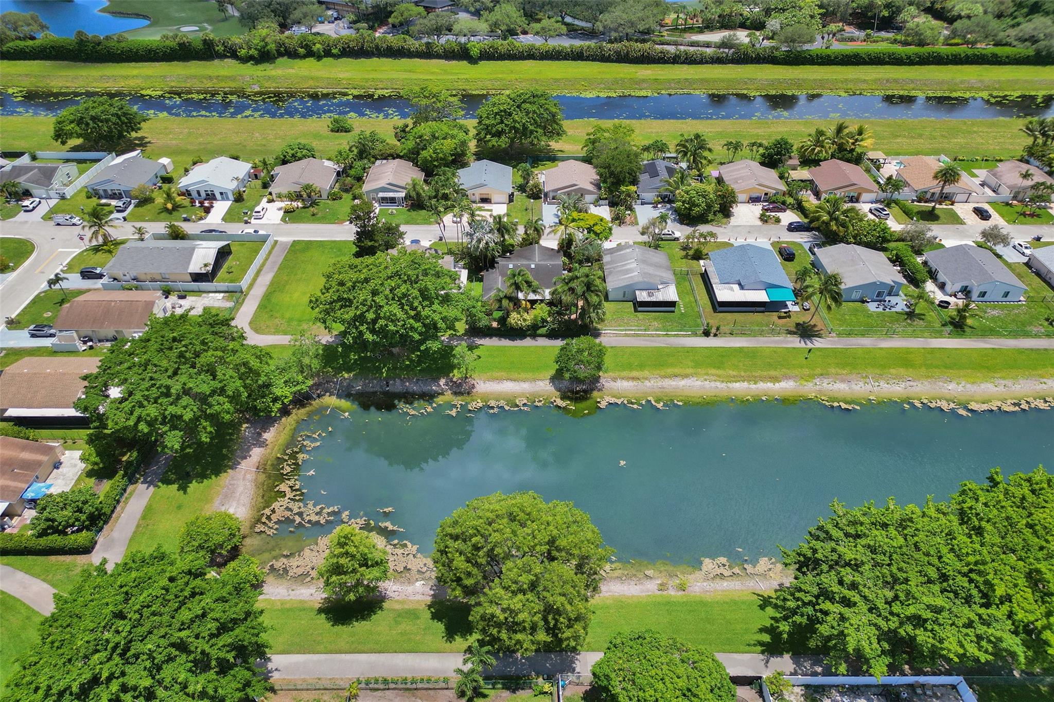 8353 Huntsman Pl