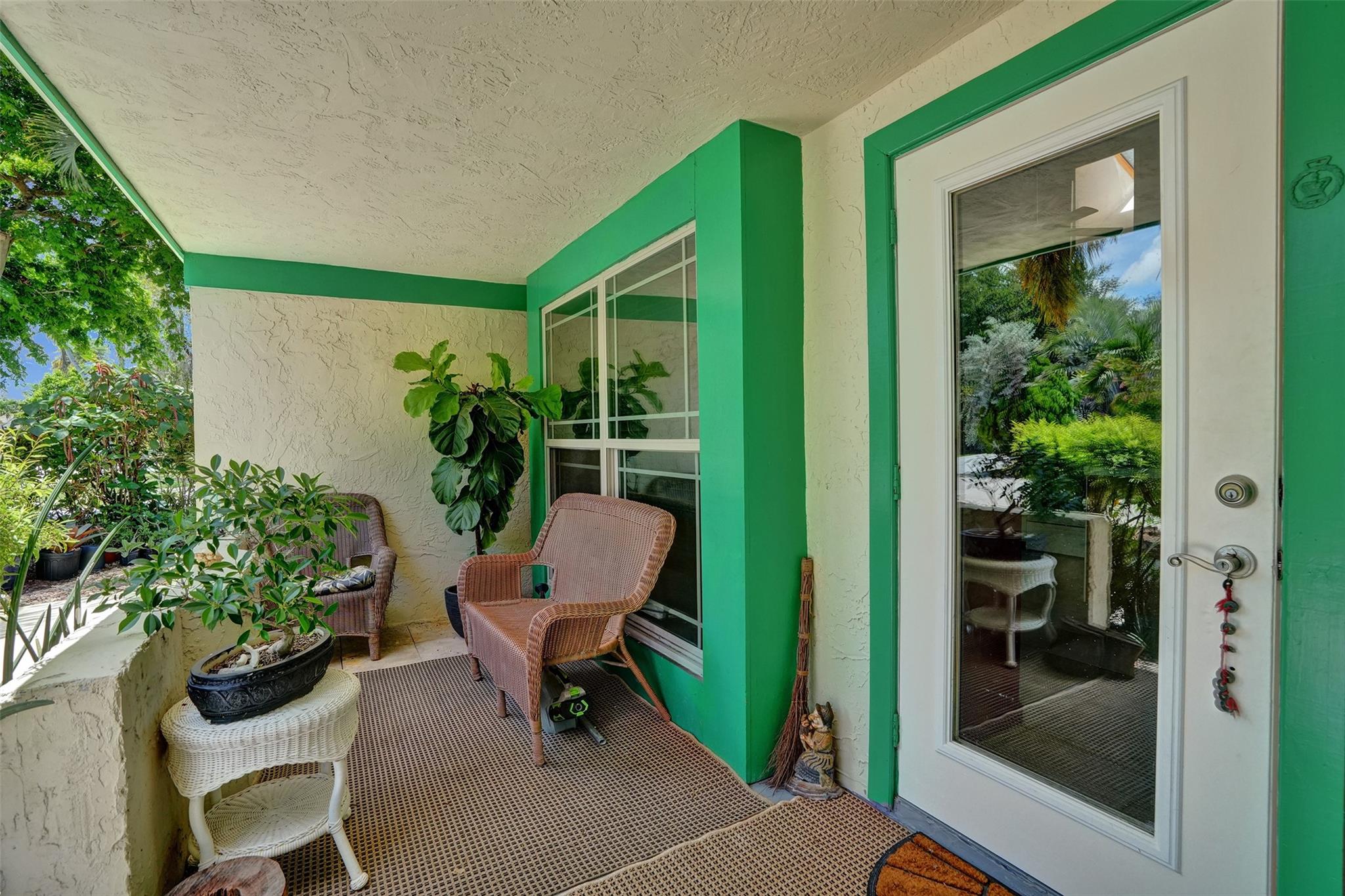 8353 Huntsman Pl