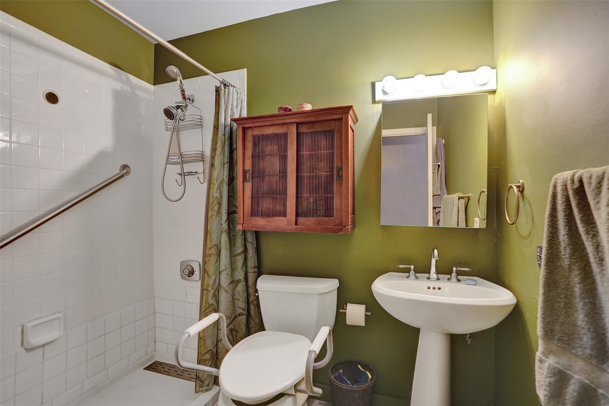 8353 Huntsman Pl