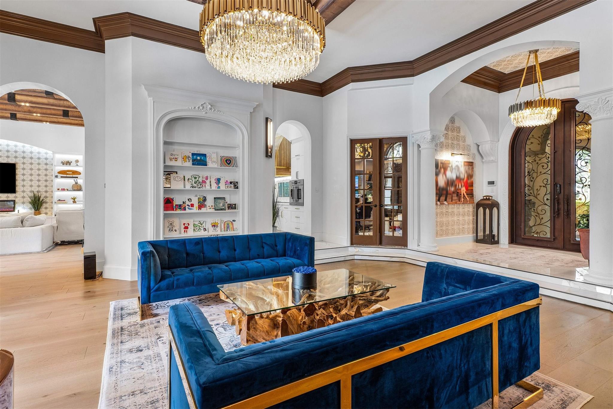 16389 Bridlewood Cir