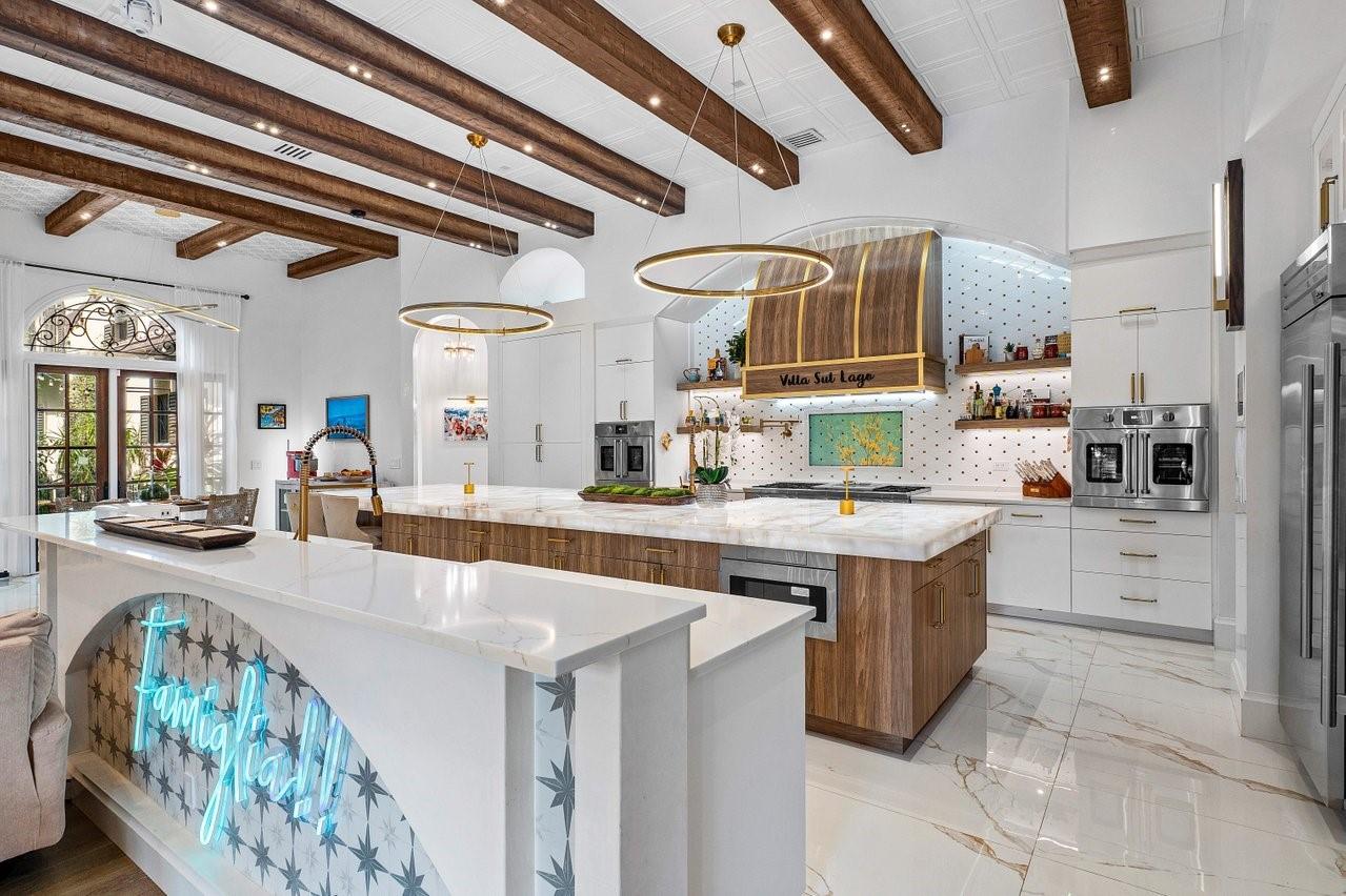 16389 Bridlewood Cir