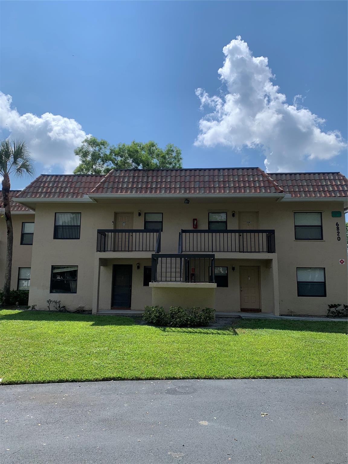 6820 PALMETTO CIRCLE S Bldg 10 103